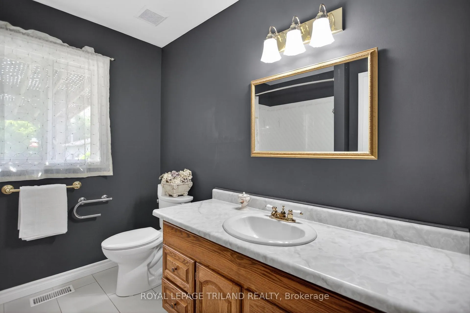 Photo 22 of 8651 Irish Drive, Strathroy-Caradoc, Rural Strathroy-Caradoc — HOMEH