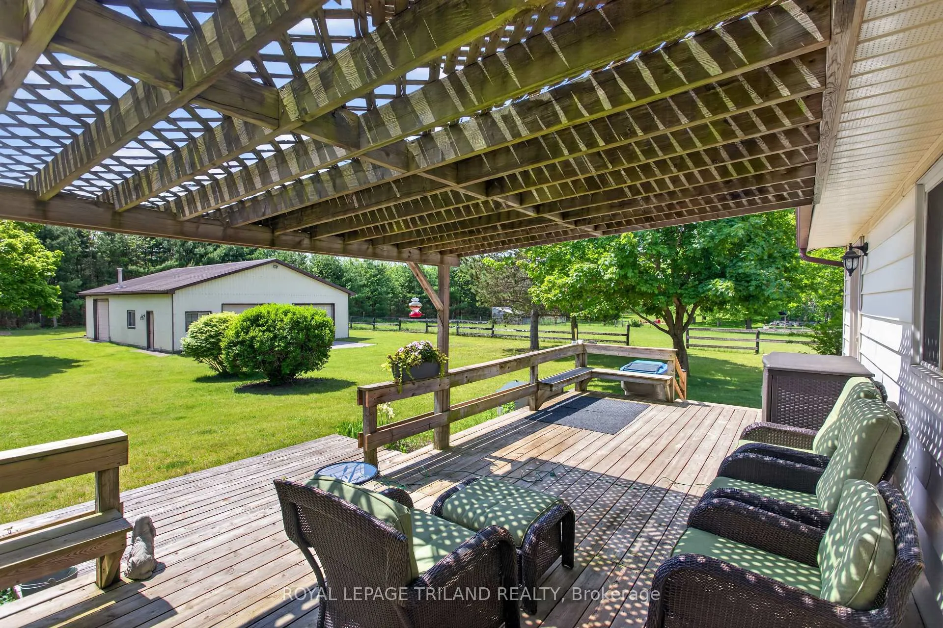 Photo 42 of 8651 Irish Drive, Strathroy-Caradoc, Rural Strathroy-Caradoc — HOMEH