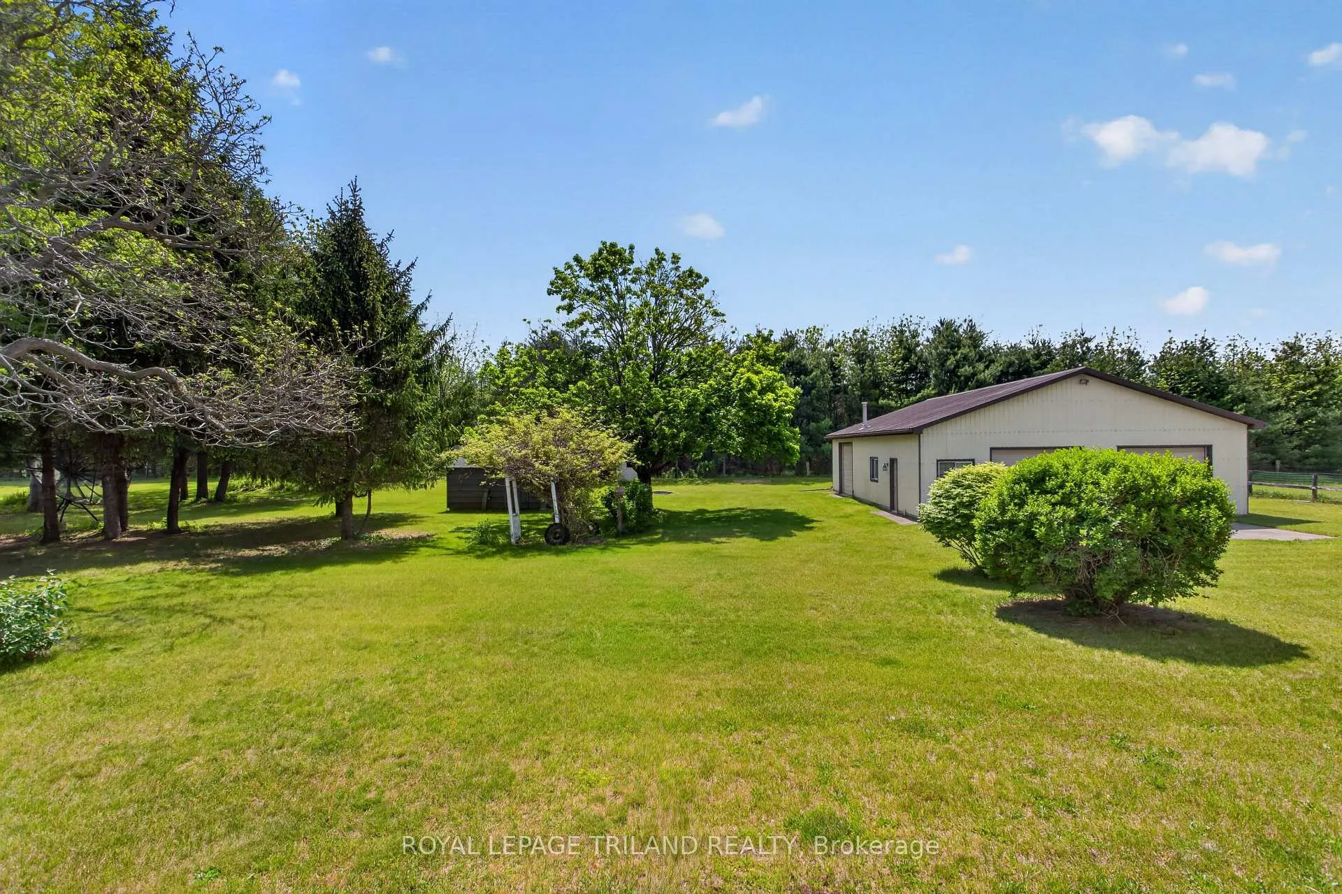 Photo 44 of 8651 Irish Drive, Strathroy-Caradoc, Rural Strathroy-Caradoc — HOMEH