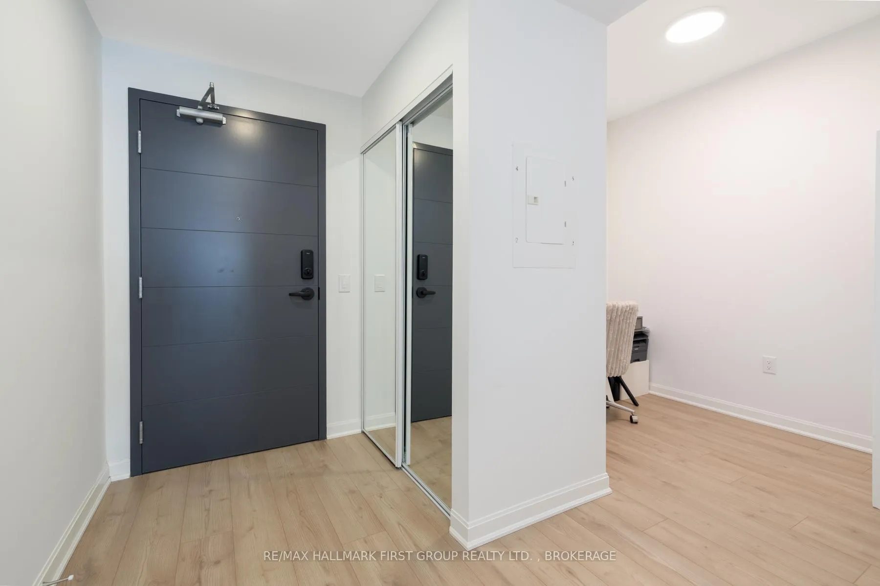 Photo 17 of Unit 429, 223 Princess Street, Kingston, East of Sir John A. Blvd — HOMEH