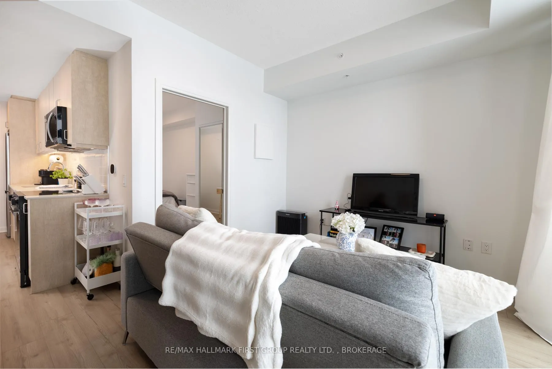 Photo 23 of Unit 429, 223 Princess Street, Kingston, East of Sir John A. Blvd — HOMEH