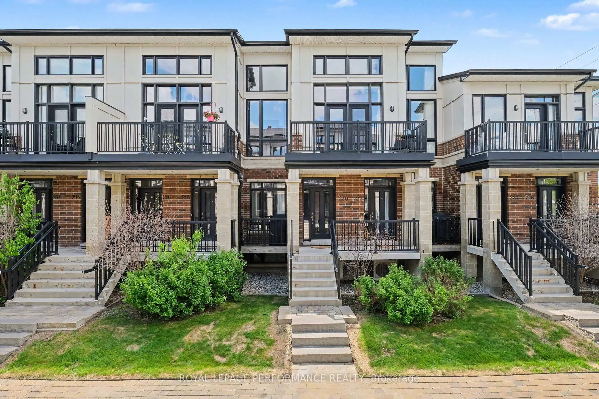 Front of 220 Pembina Private