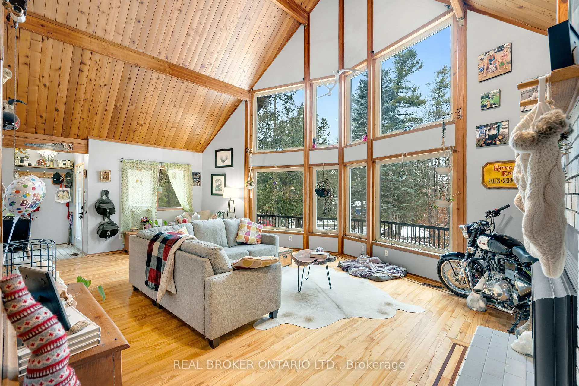 Photo 16 of 1 Woodland Drive, McNab/Braeside, Mcnab/Braeside Twps — HOMEH