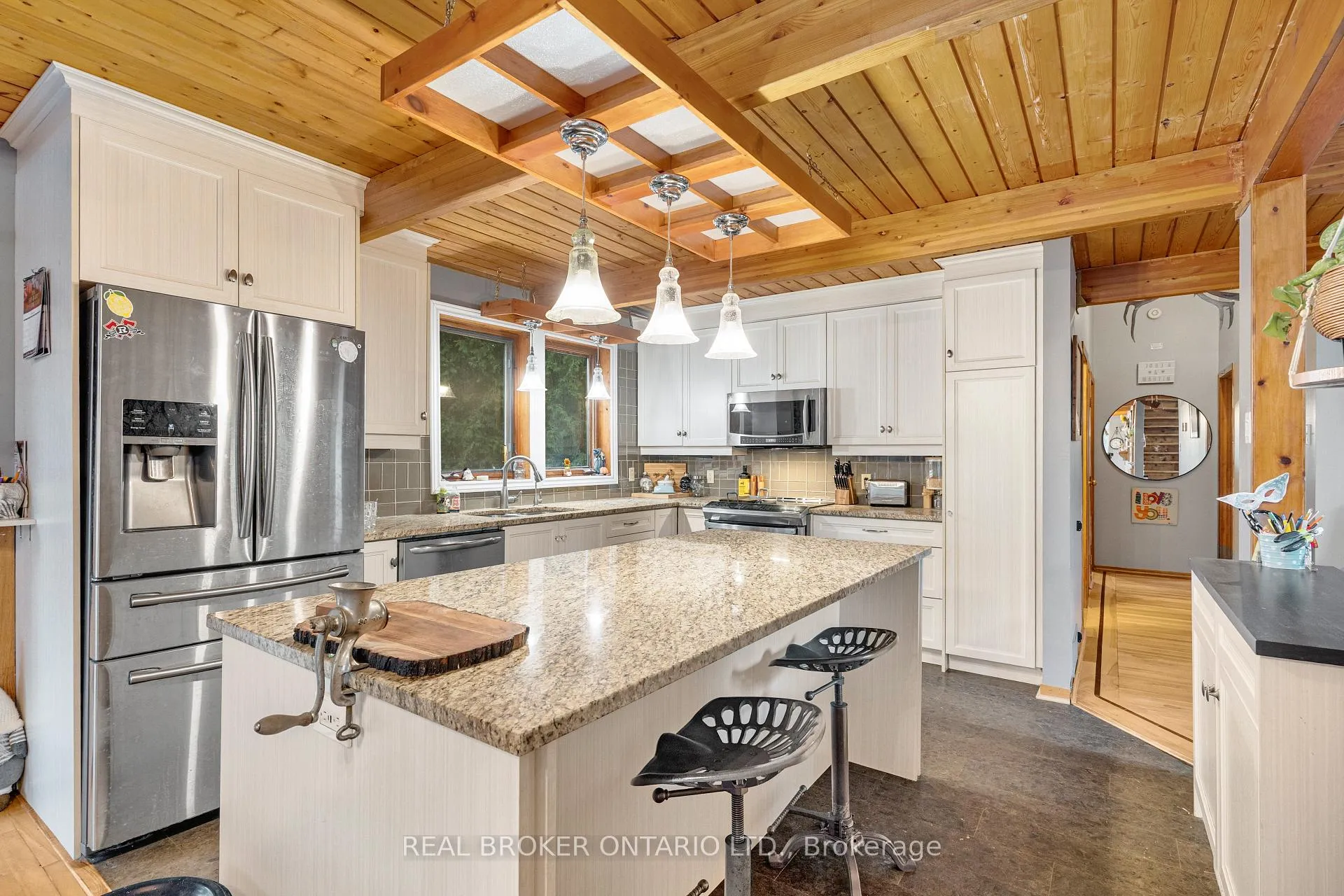 Photo 23 of 1 Woodland Drive, McNab/Braeside, Mcnab/Braeside Twps — HOMEH