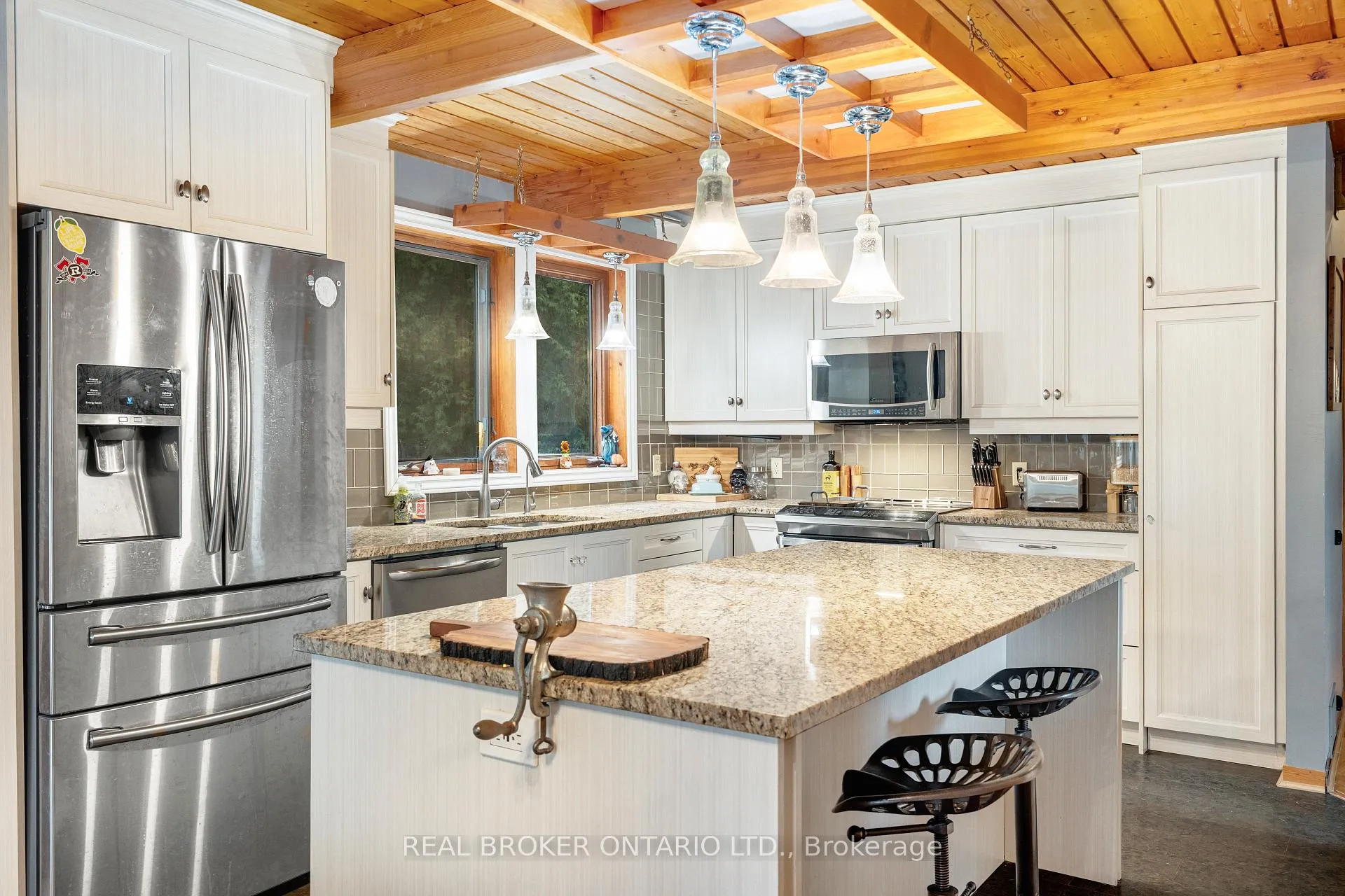 Photo 24 of 1 Woodland Drive, McNab/Braeside, Mcnab/Braeside Twps — HOMEH