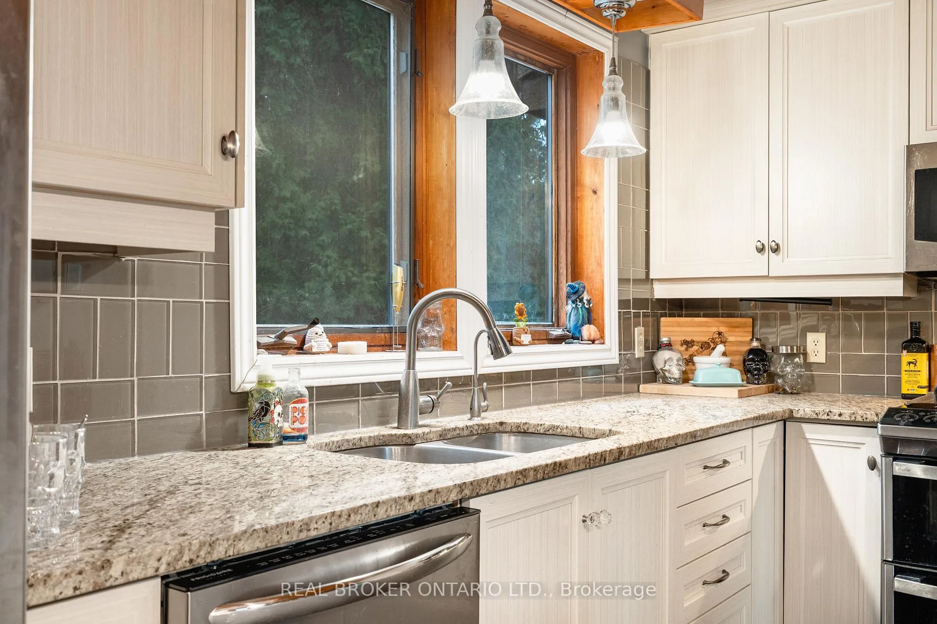 Photo 28 of 1 Woodland Drive, McNab/Braeside, Mcnab/Braeside Twps — HOMEH