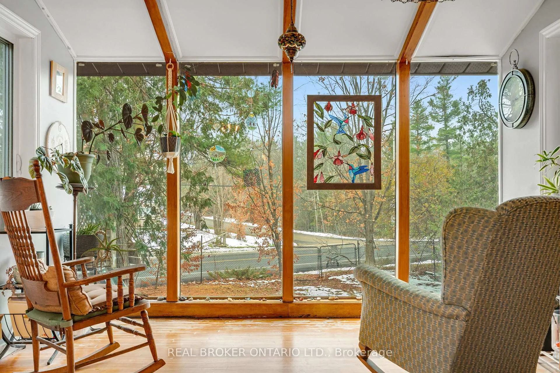 Photo 32 of 1 Woodland Drive, McNab/Braeside, Mcnab/Braeside Twps — HOMEH