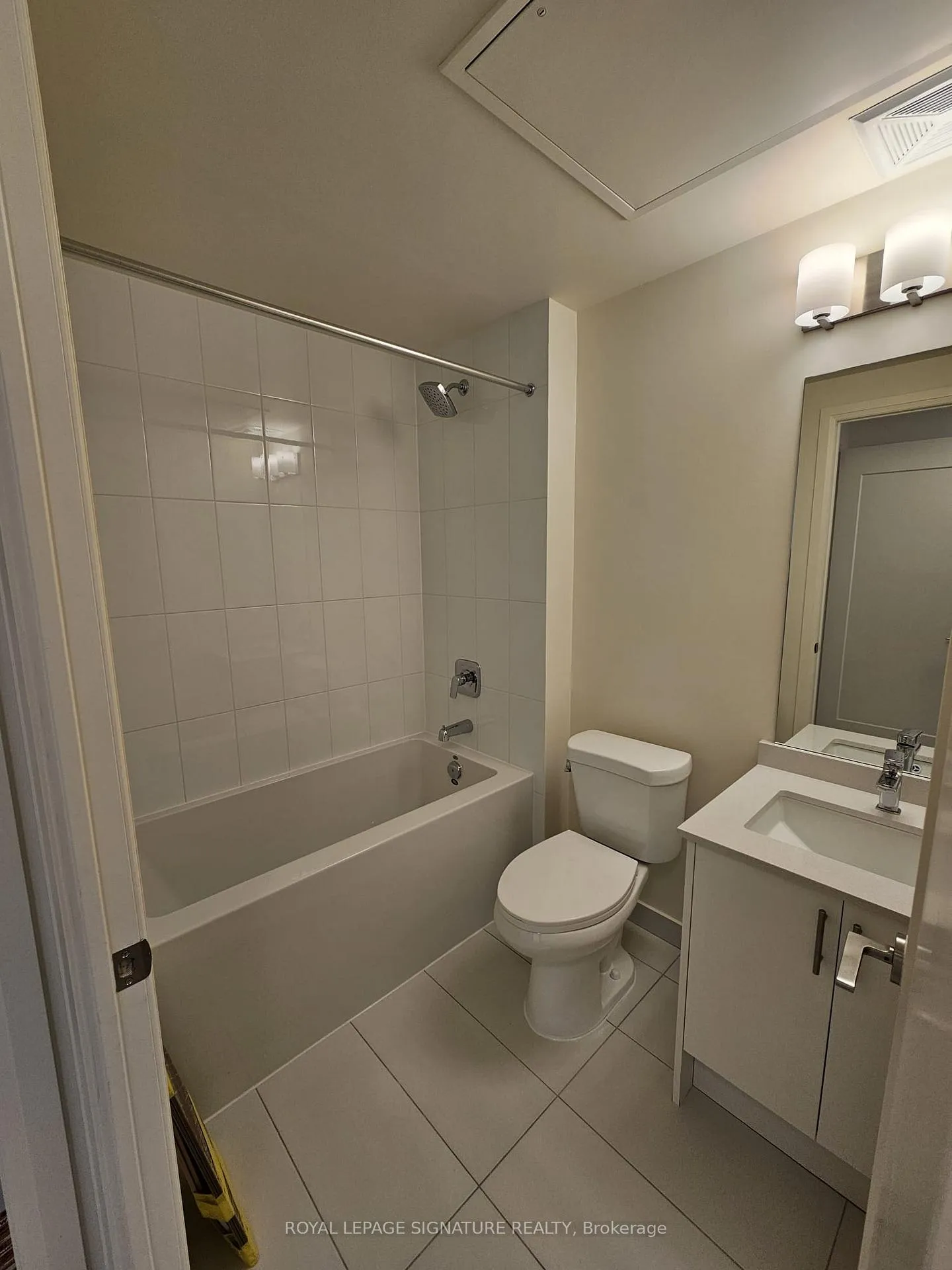 Photo 11 of Unit 807, 27 Korda Gate, Vaughan, Vellore Village — HOMEH
