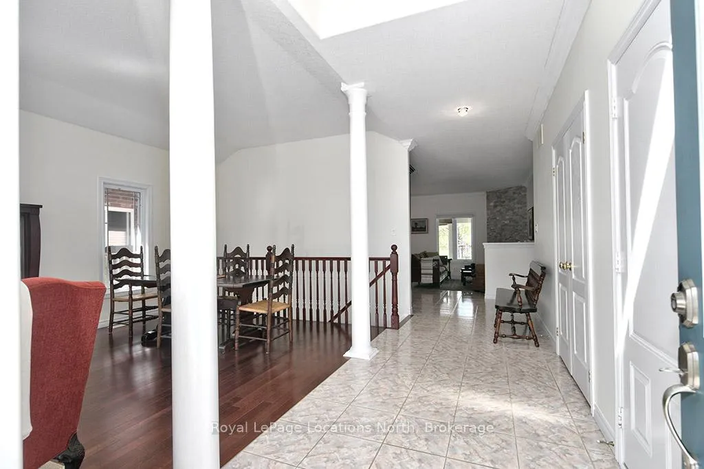 Photo 5 of 85 Chamberlain Crescent, Collingwood — HOMEH