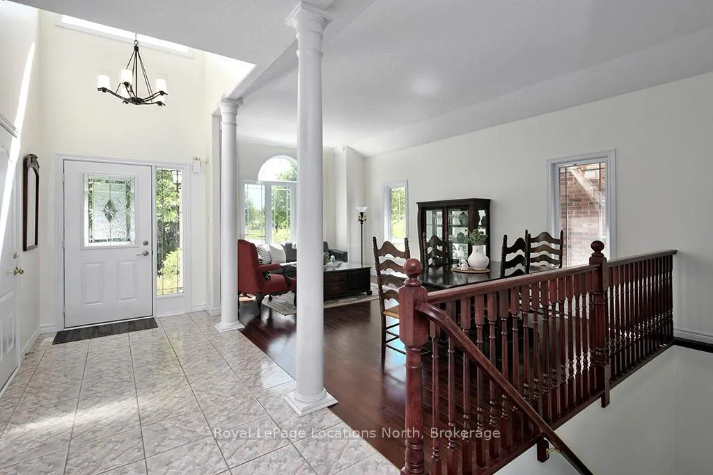 Photo 6 of 85 Chamberlain Crescent, Collingwood — HOMEH