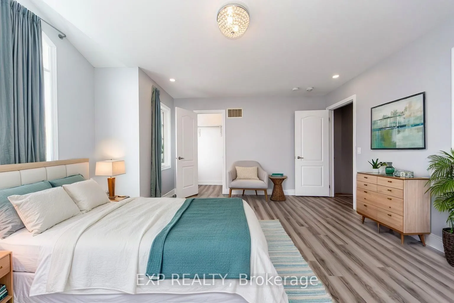 Photo 3 of 734 Cook Crescent, Shelburne — HOMEH