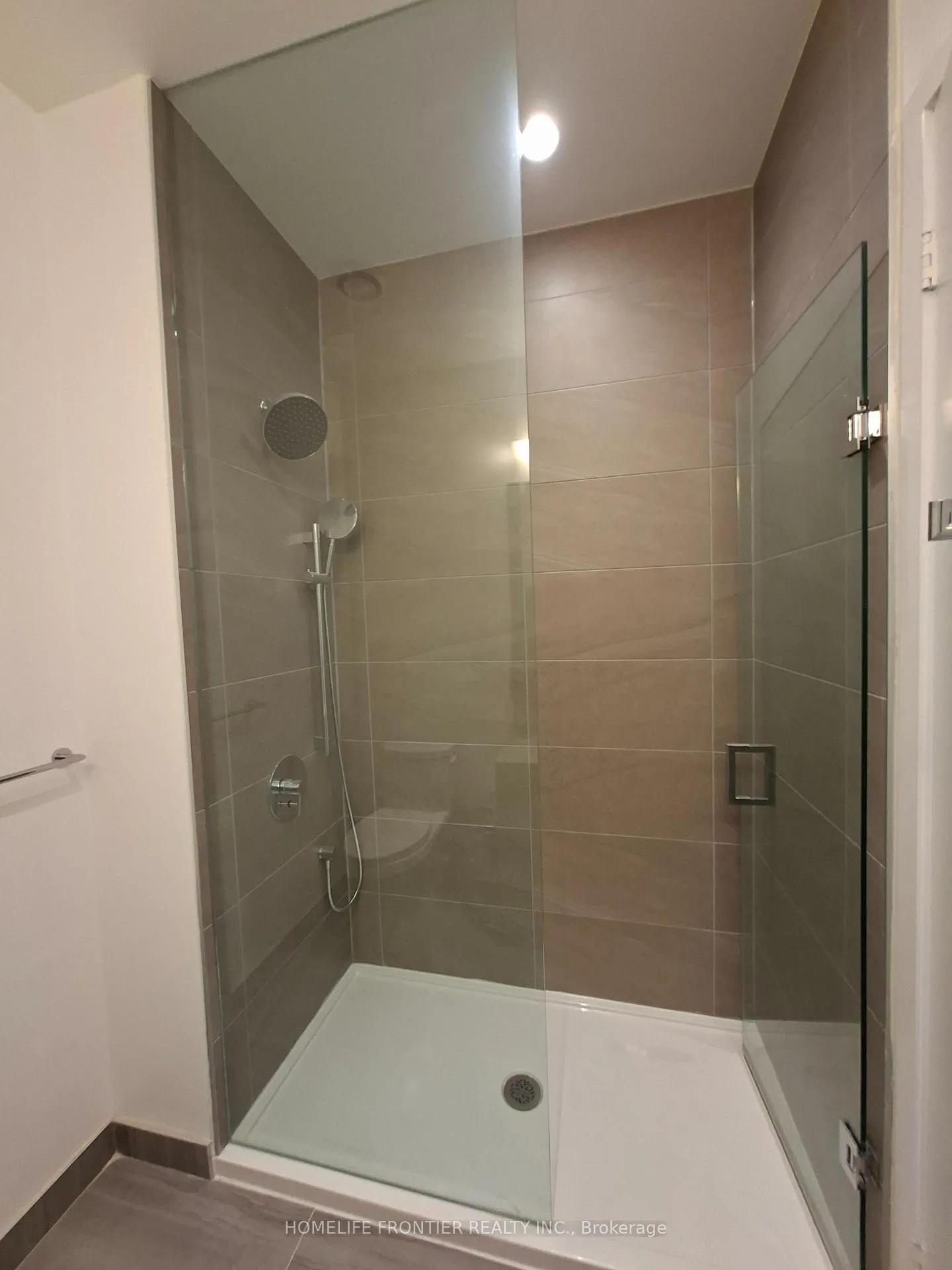 Photo 14 of Unit PH07, 5 Buttermill Avenue, Vaughan, Vaughan Corporate Centre — HOMEH