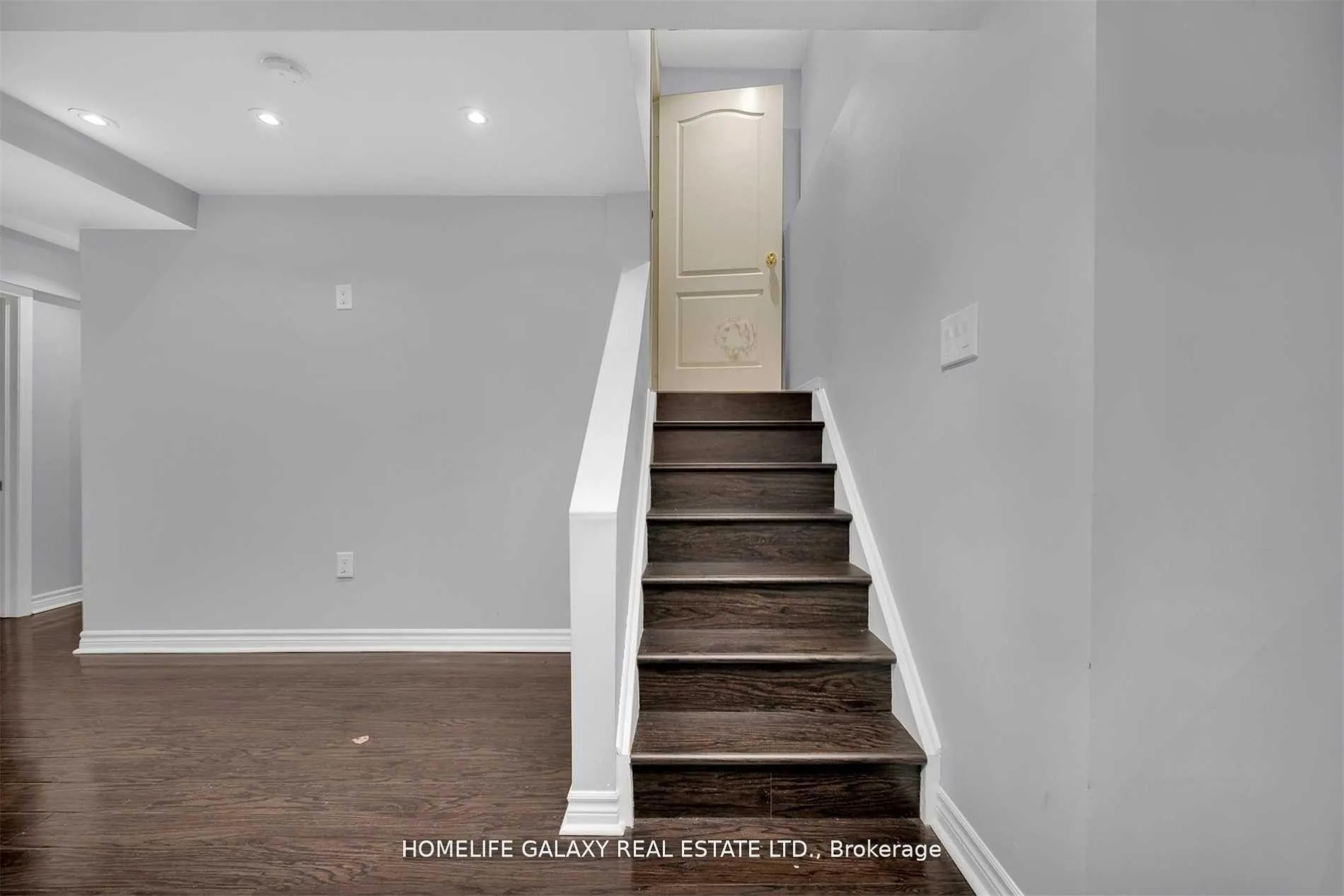 Photo 5 of Unit Bsmnt, 19 Warburton Drive, Ajax, Northeast Ajax — HOMEH