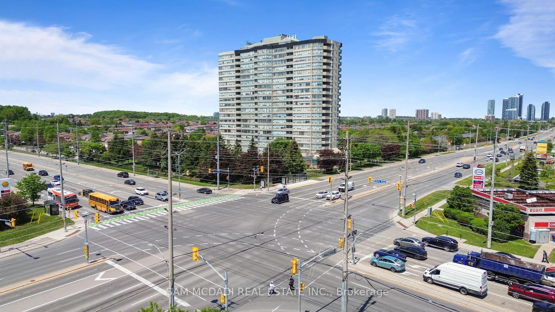 Photo 5 of Unit 1109, 700 Constellation Drive, Mississauga, Hurontario — HOMEH