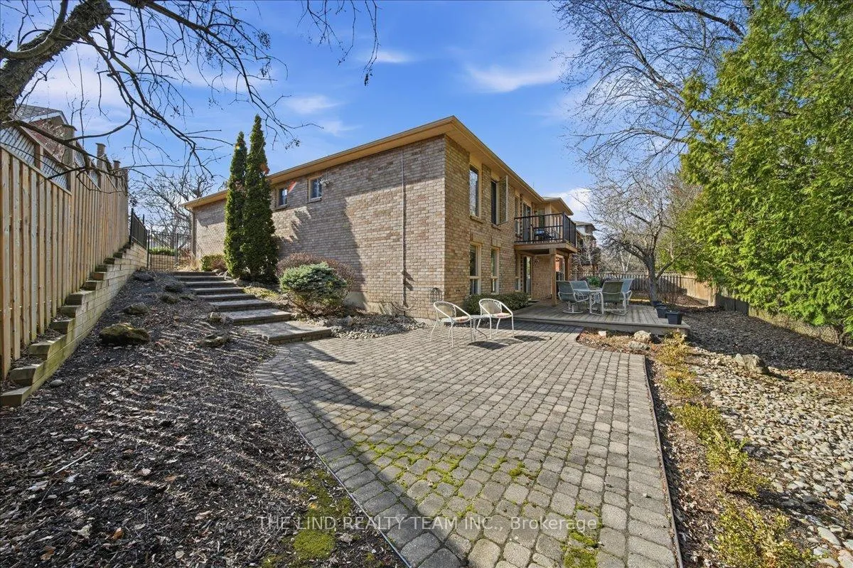 Photo 37 of 17 April Gardens, Aurora, Aurora Heights — HOMEH