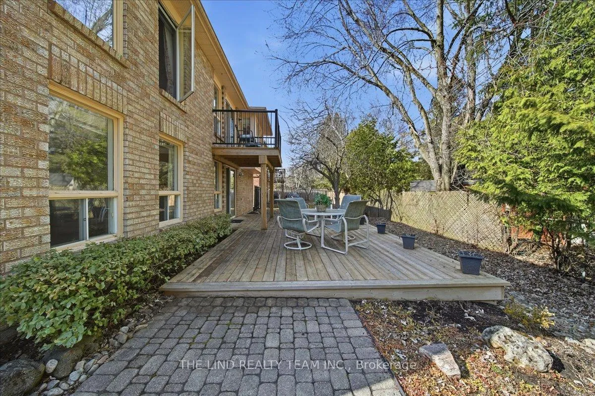 Photo 39 of 17 April Gardens, Aurora, Aurora Heights — HOMEH
