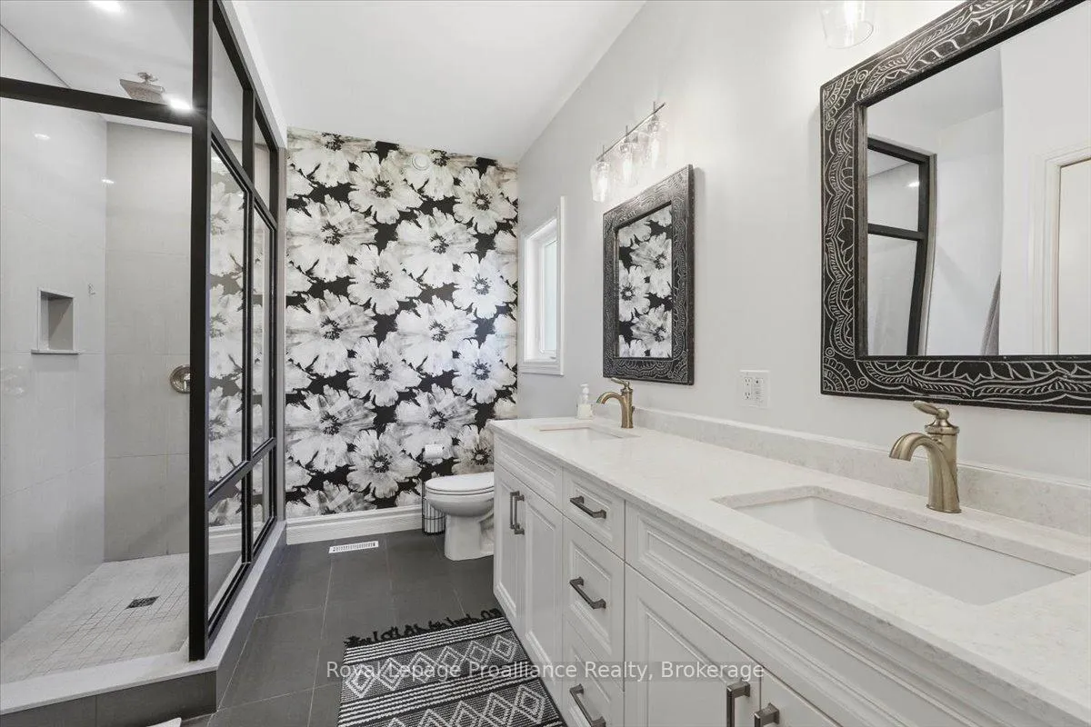 Photo 23 of 8 Dorchester Drive, Prince Edward County, Wellington — HOMEH