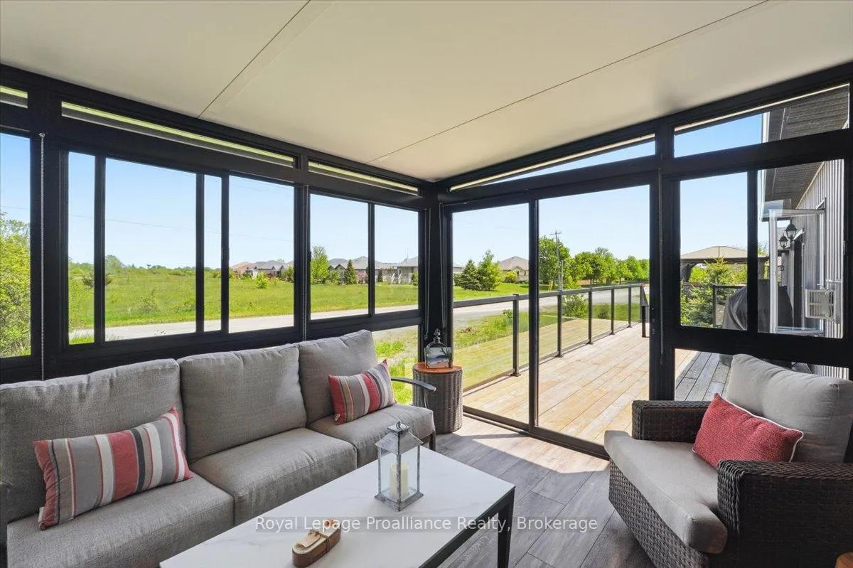Photo 27 of 8 Dorchester Drive, Prince Edward County, Wellington — HOMEH
