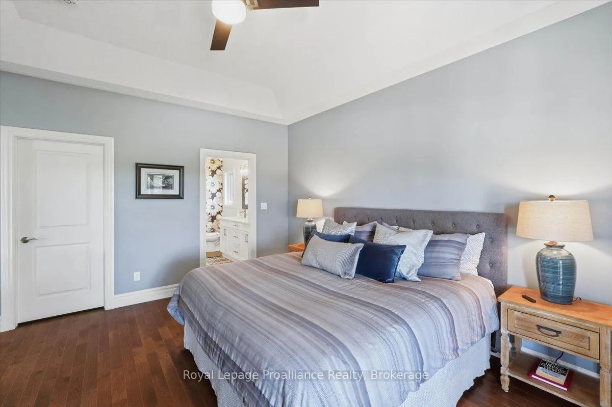 Photo 29 of 8 Dorchester Drive, Prince Edward County, Wellington — HOMEH