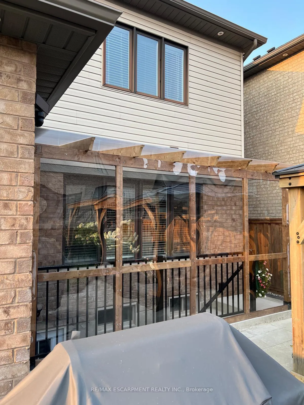 Photo 12 of Unit BASEMENT, 40 Pagebrook Crescent, Hamilton, Stoney Creek Mountain — HOMEH