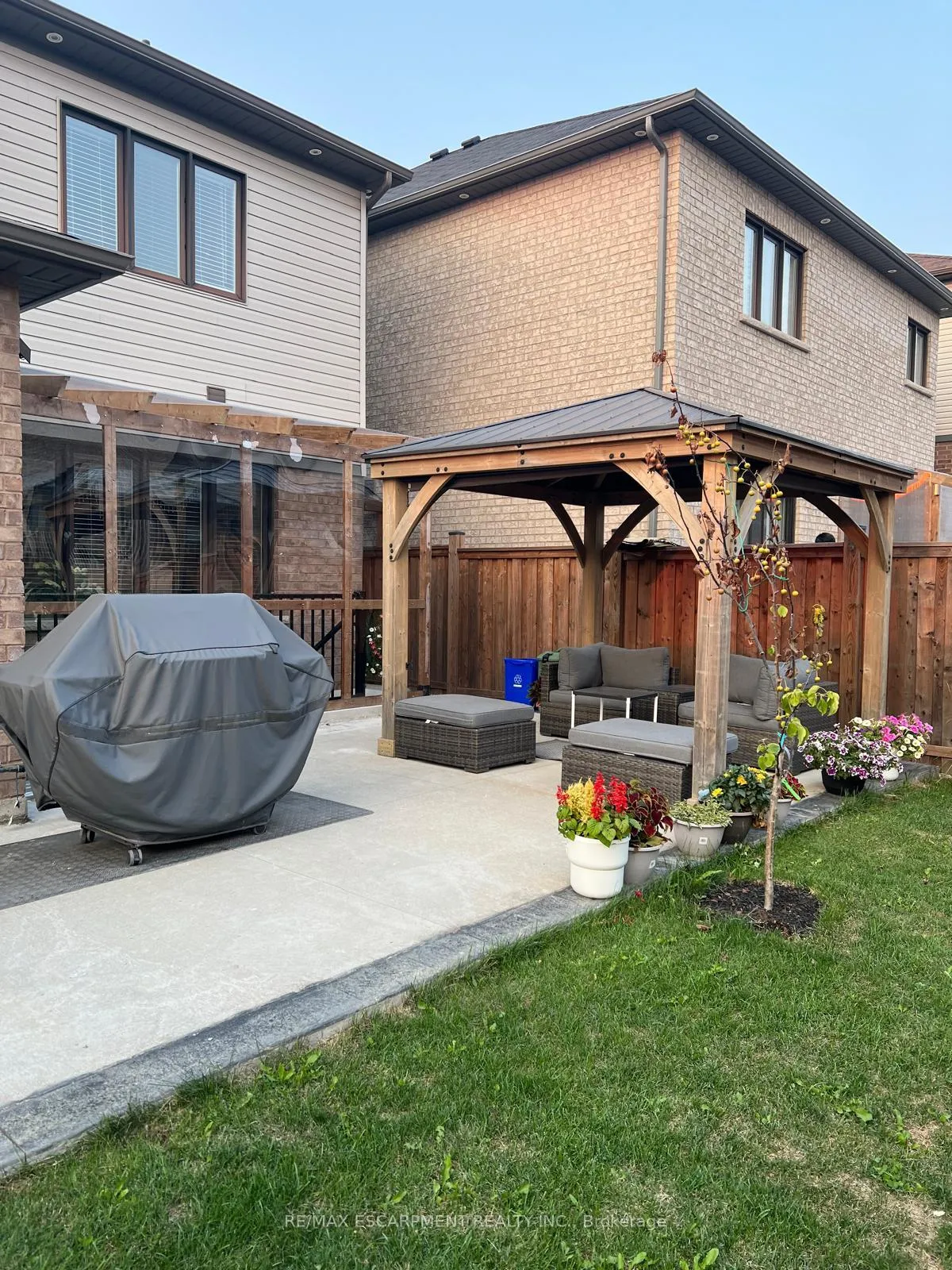 Photo 13 of Unit BASEMENT, 40 Pagebrook Crescent, Hamilton, Stoney Creek Mountain — HOMEH