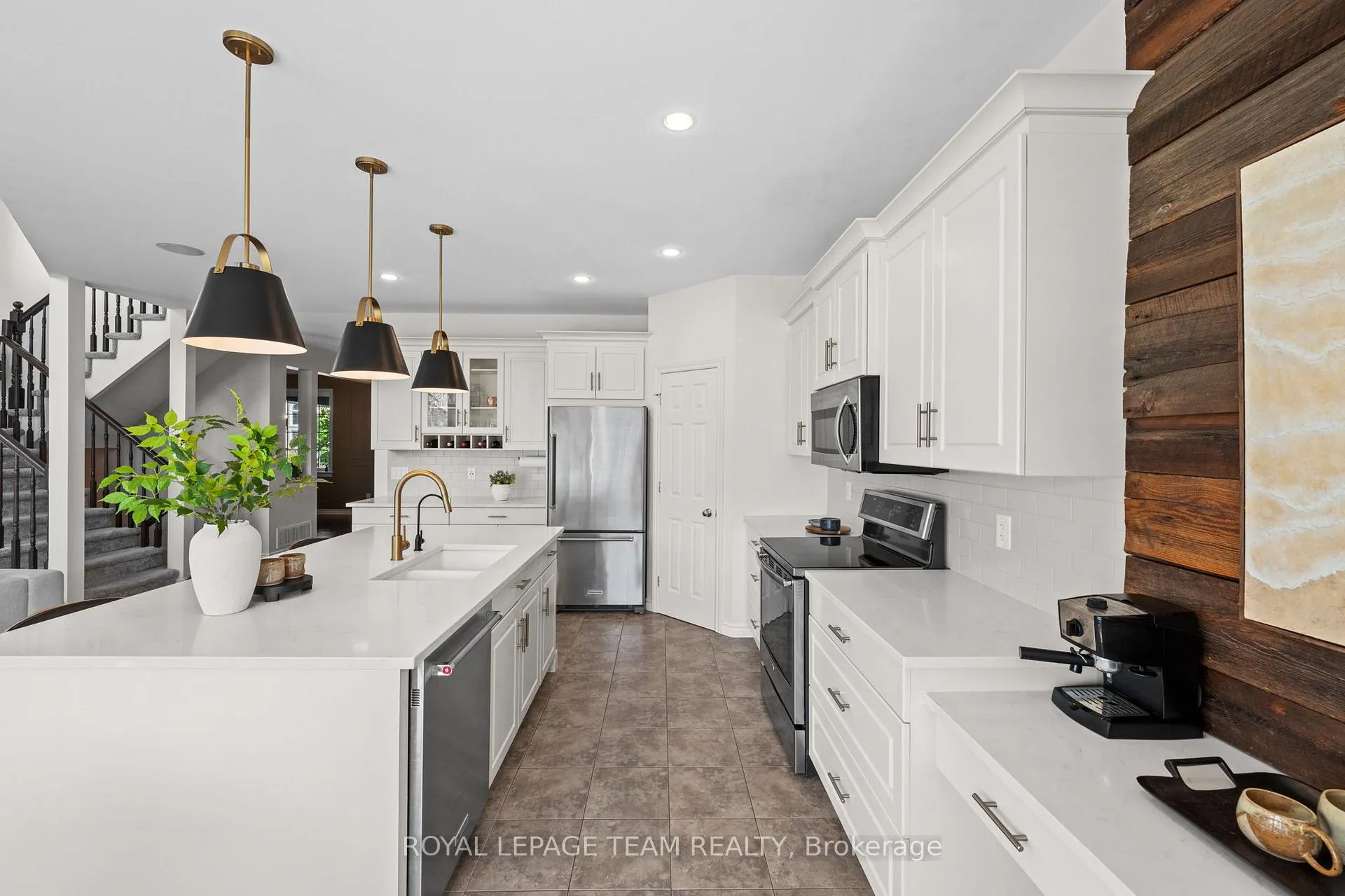 Photo 12 of 139 Stonewater Bay, Carleton Place — HOMEH