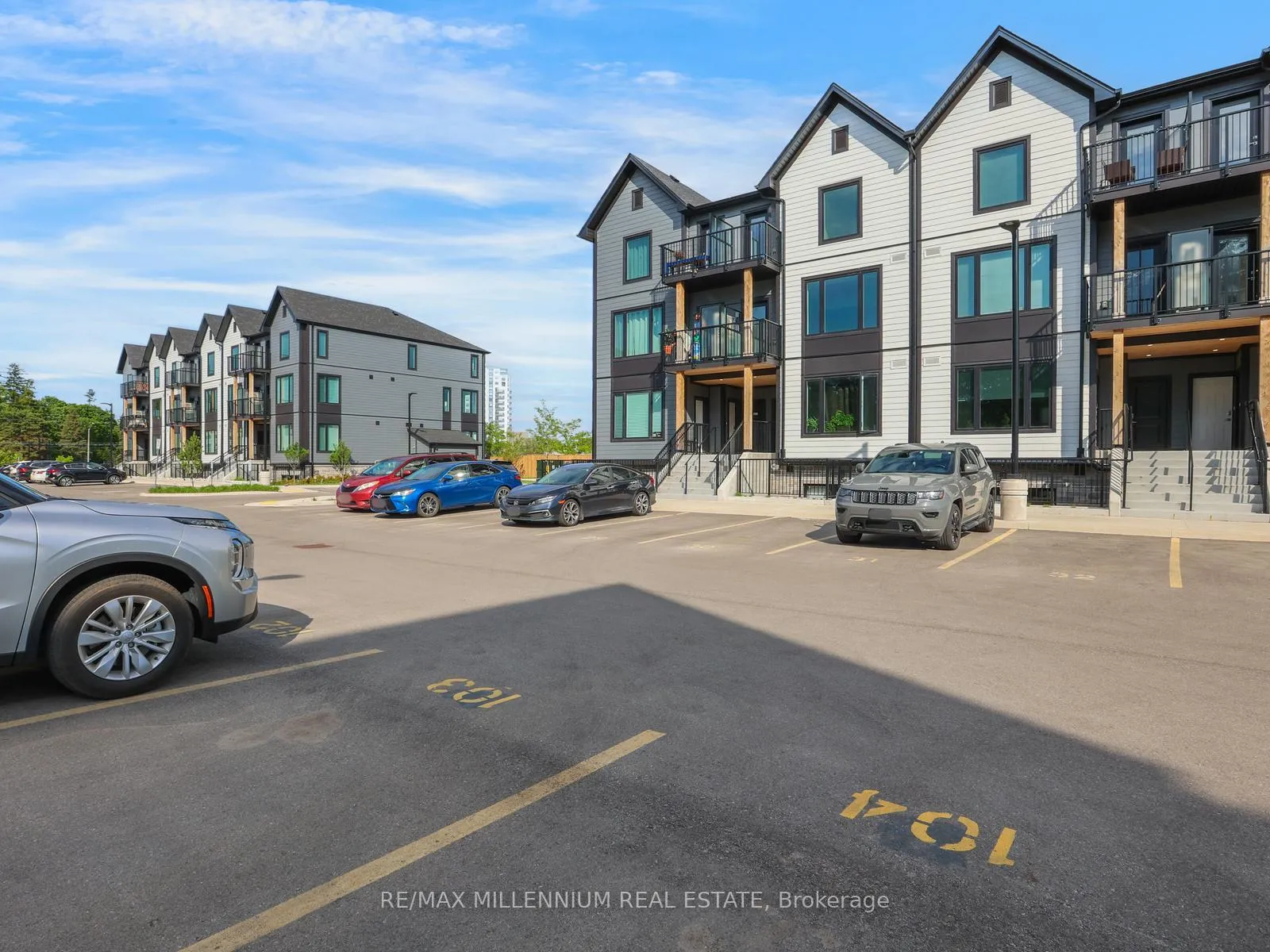 Photo 4 of Unit 206, 708 Woolwich Street, Guelph, Riverside Park — HOMEH