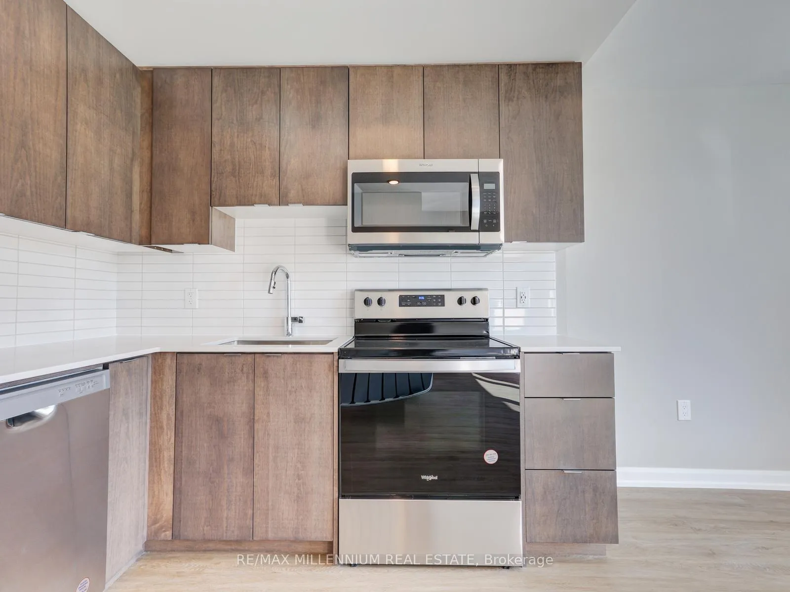 Photo 17 of Unit 206, 708 Woolwich Street, Guelph, Riverside Park — HOMEH