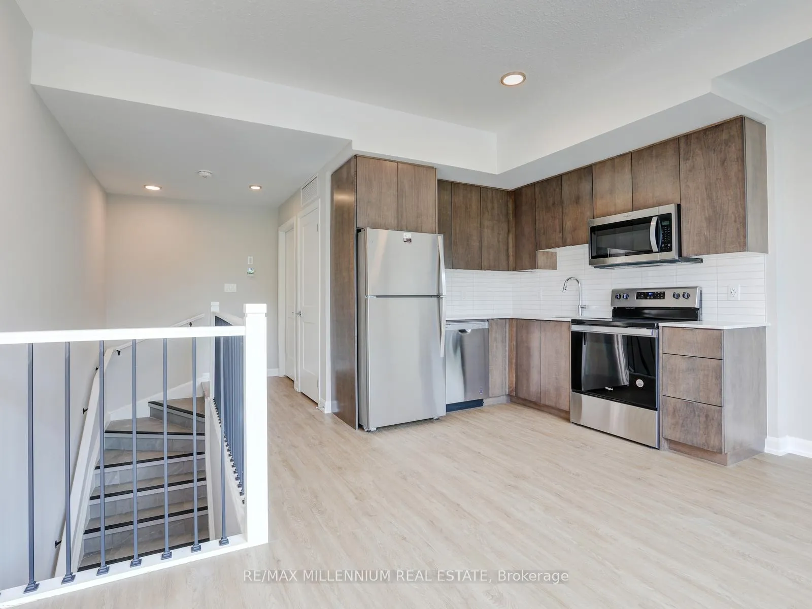 Photo 19 of Unit 206, 708 Woolwich Street, Guelph, Riverside Park — HOMEH