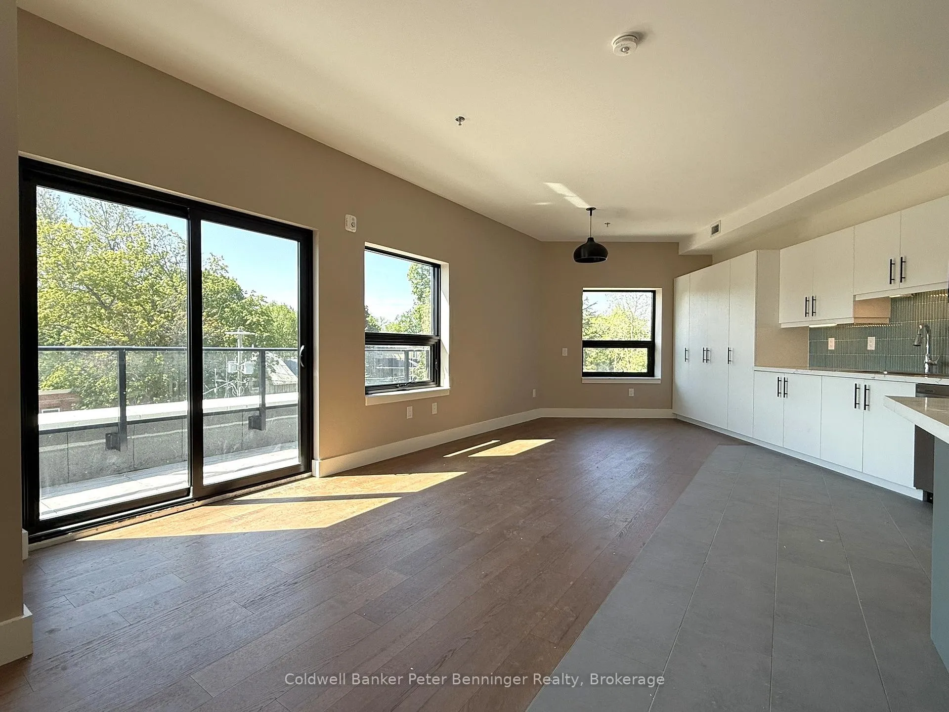 Photo 5 of Unit 405, 604 Queen Street S, Arran-Elderslie — HOMEH