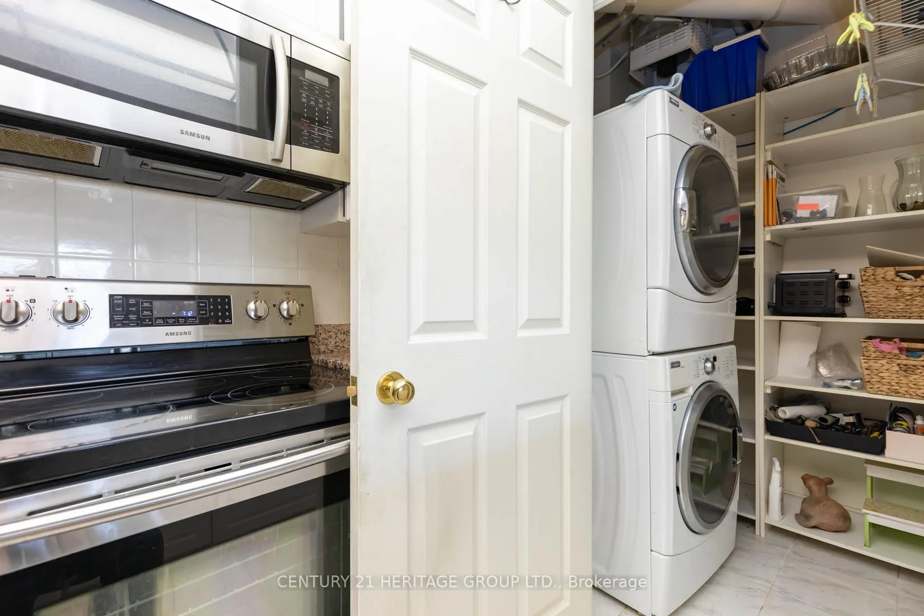 Photo 32 of Unit 405, 211 Randolph Road, Toronto, Leaside — HOMEH