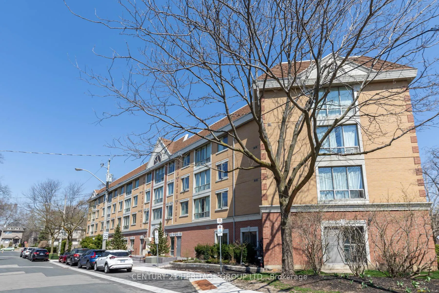 Photo 37 of Unit 405, 211 Randolph Road, Toronto, Leaside — HOMEH