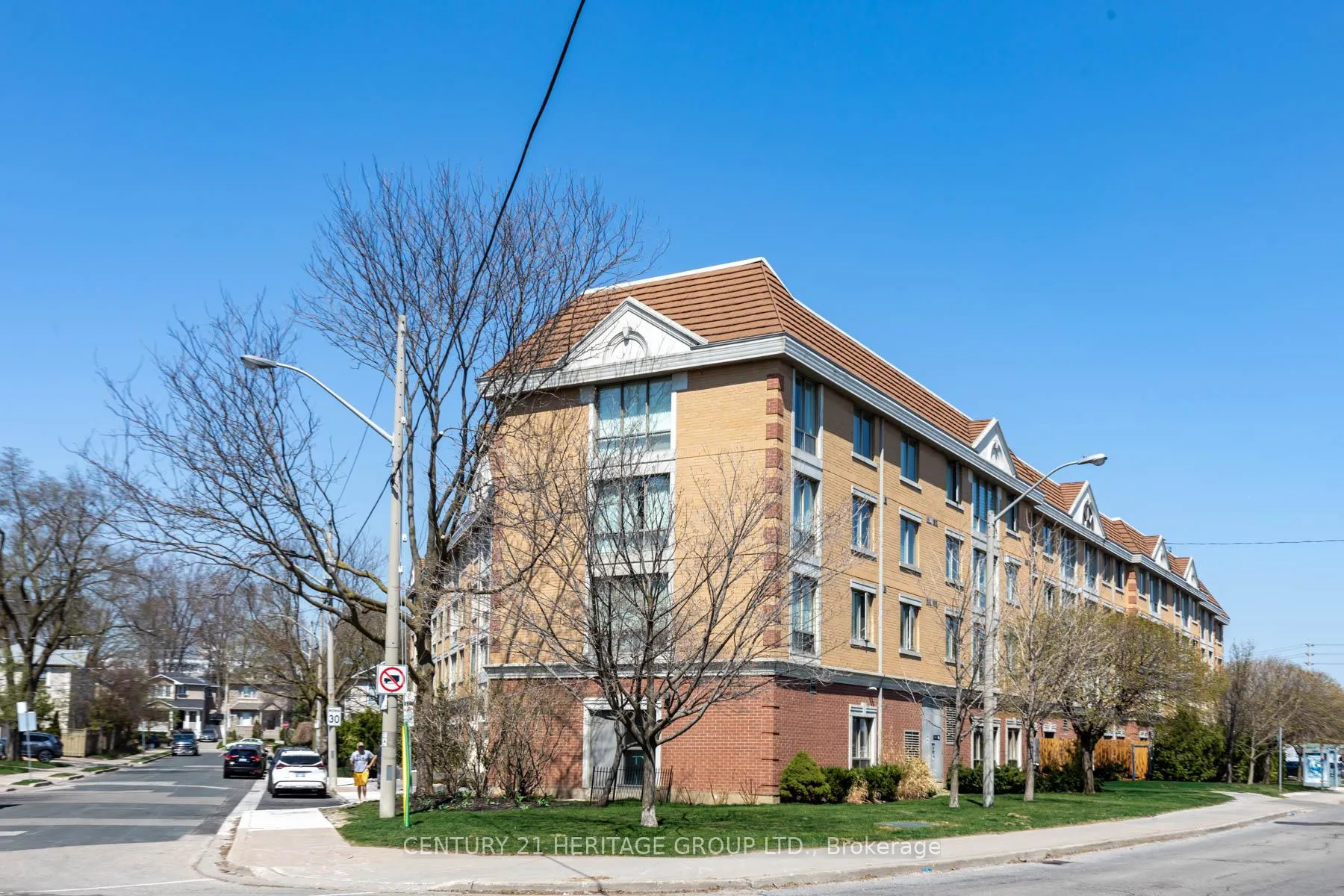 Photo 38 of Unit 405, 211 Randolph Road, Toronto, Leaside — HOMEH