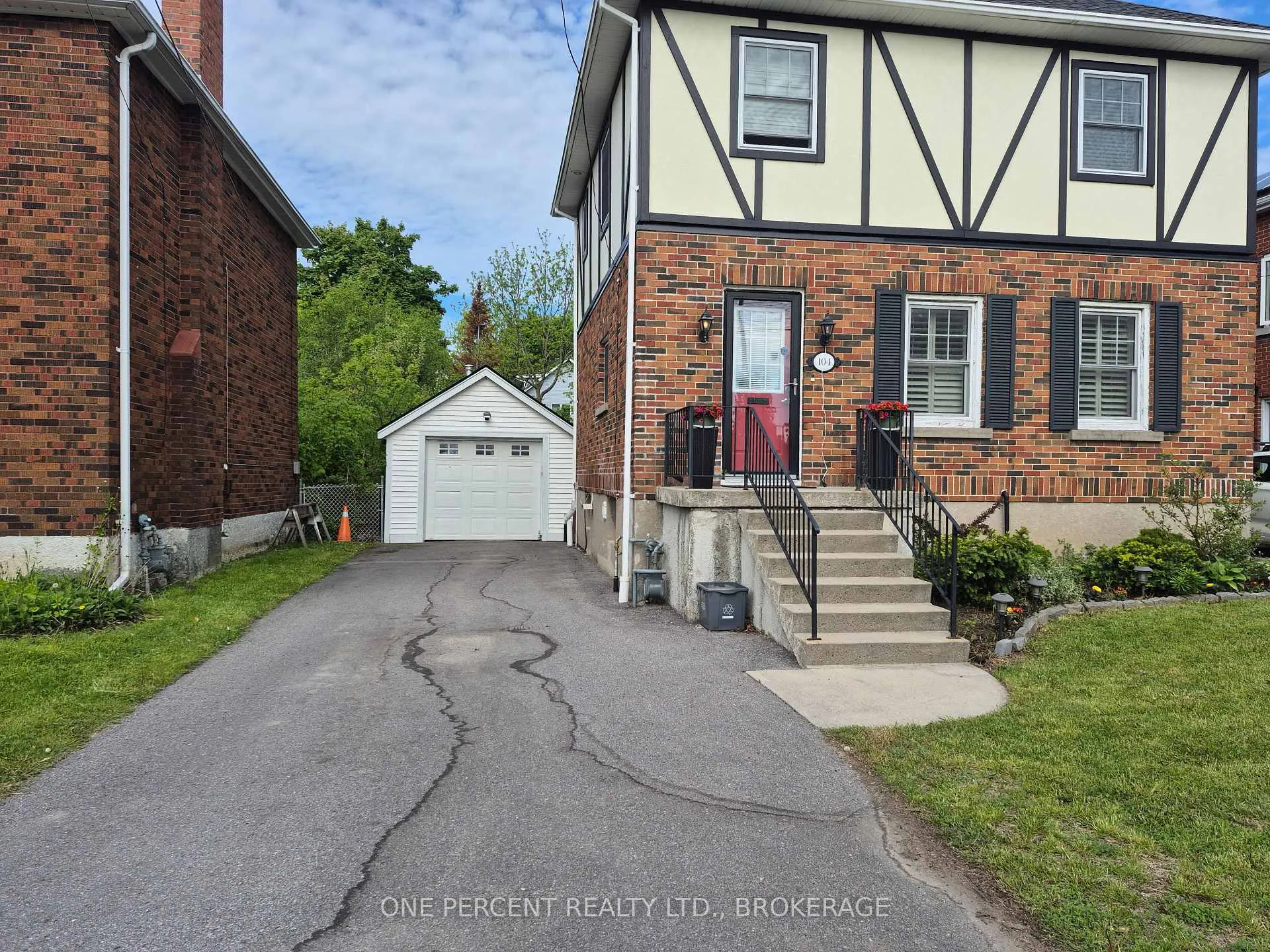 Photo 1 of 104 Ellerbeck Street, Kingston, Central City East — HOMEH