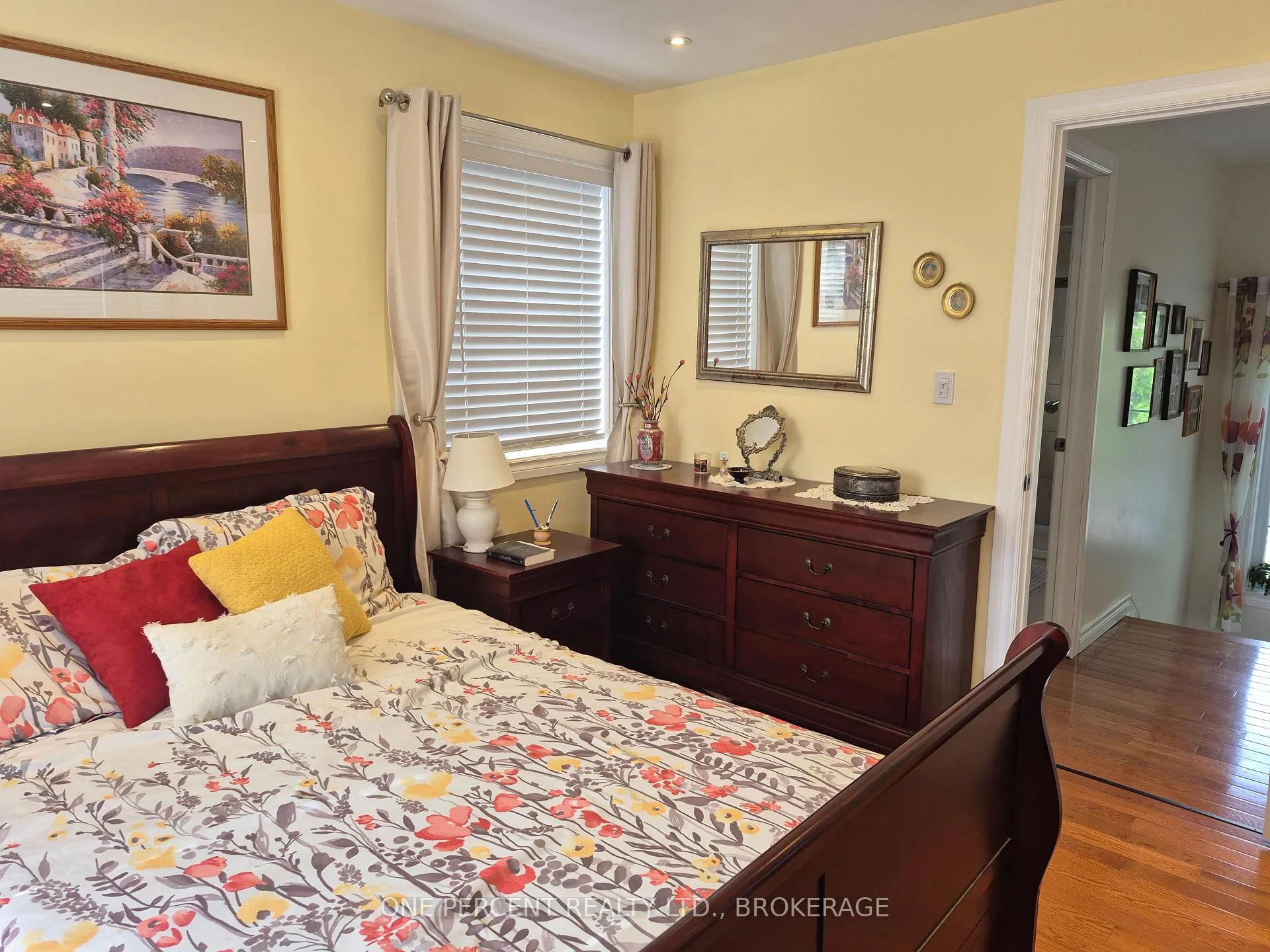 Photo 31 of 104 Ellerbeck Street, Kingston, Central City East — HOMEH