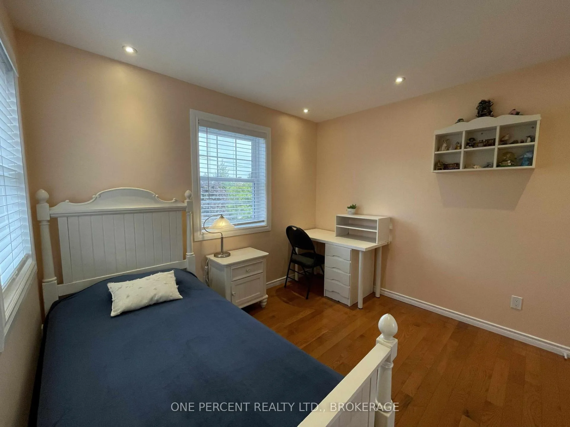 Photo 32 of 104 Ellerbeck Street, Kingston, Central City East — HOMEH