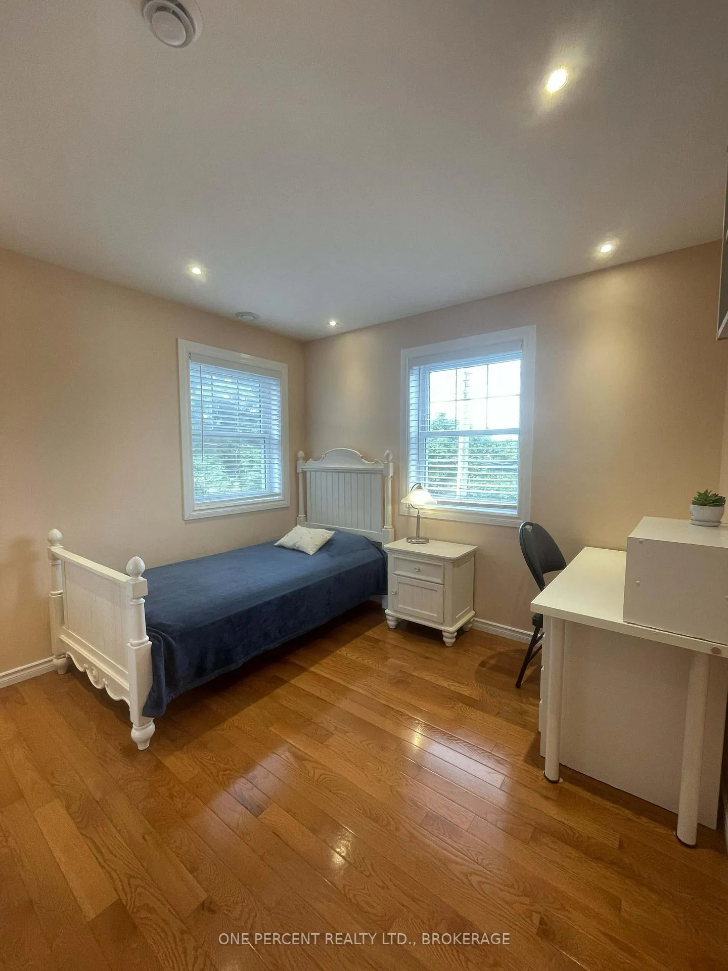 Photo 33 of 104 Ellerbeck Street, Kingston, Central City East — HOMEH