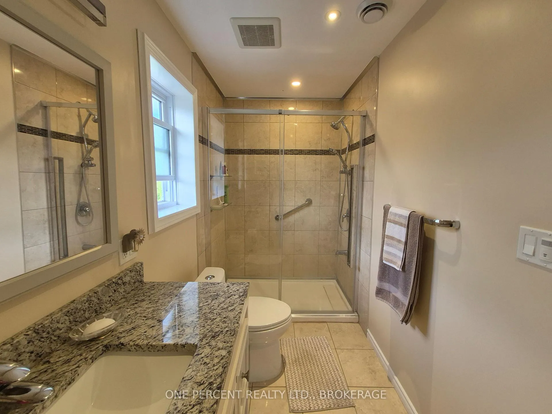 Photo 37 of 104 Ellerbeck Street, Kingston, Central City East — HOMEH
