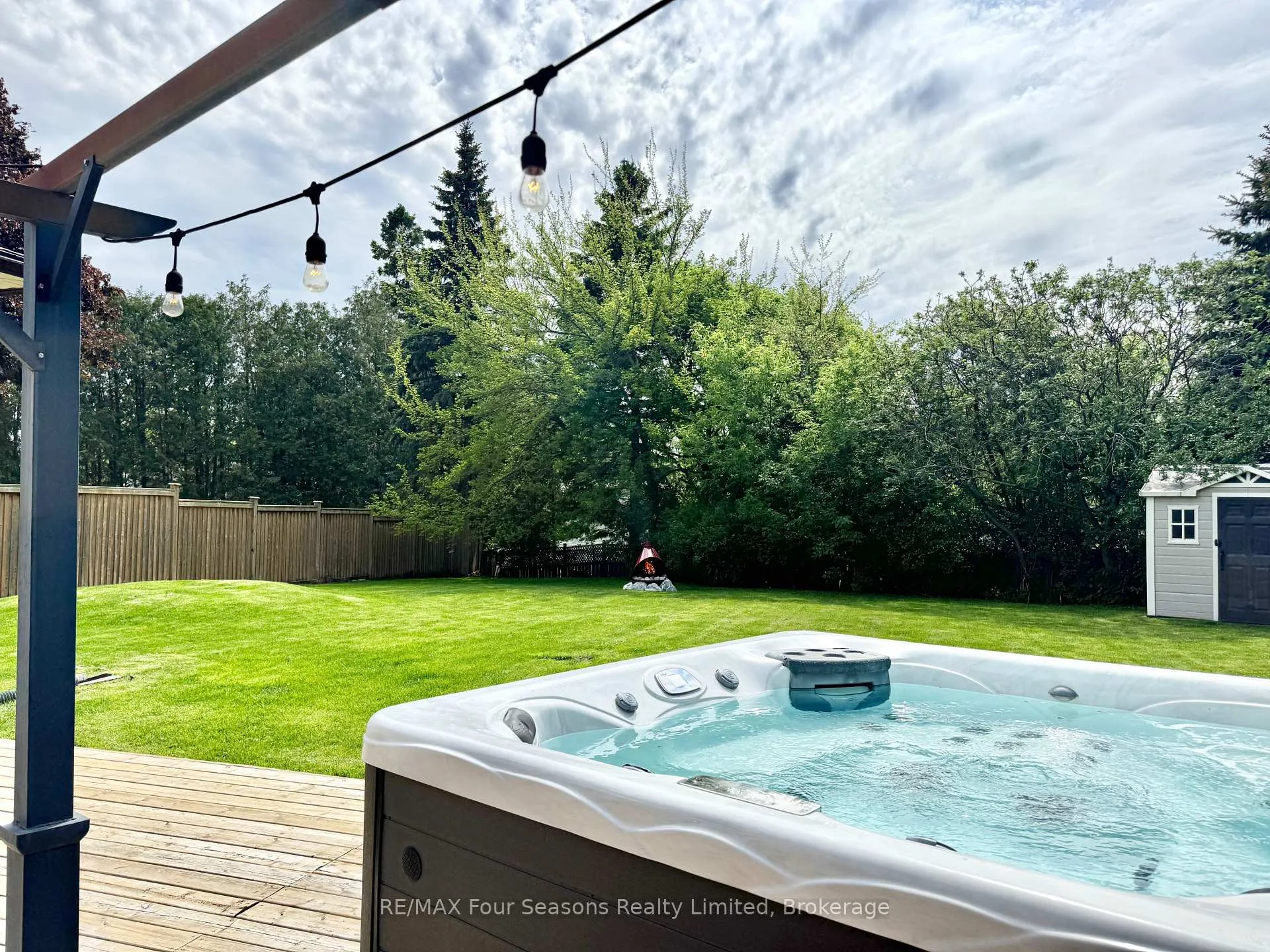 Photo 7 of 51 Carlyle Place, Kitchener — HOMEH