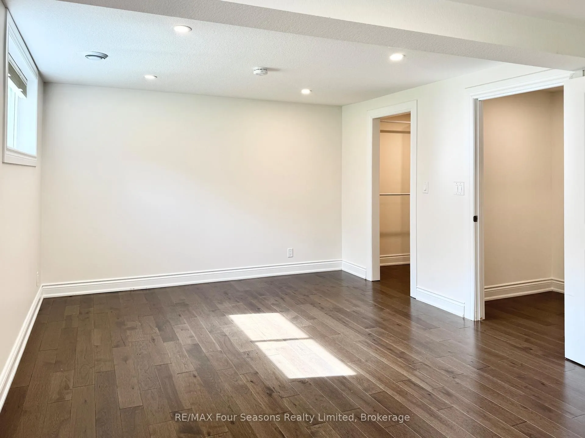 Photo 14 of 51 Carlyle Place, Kitchener — HOMEH