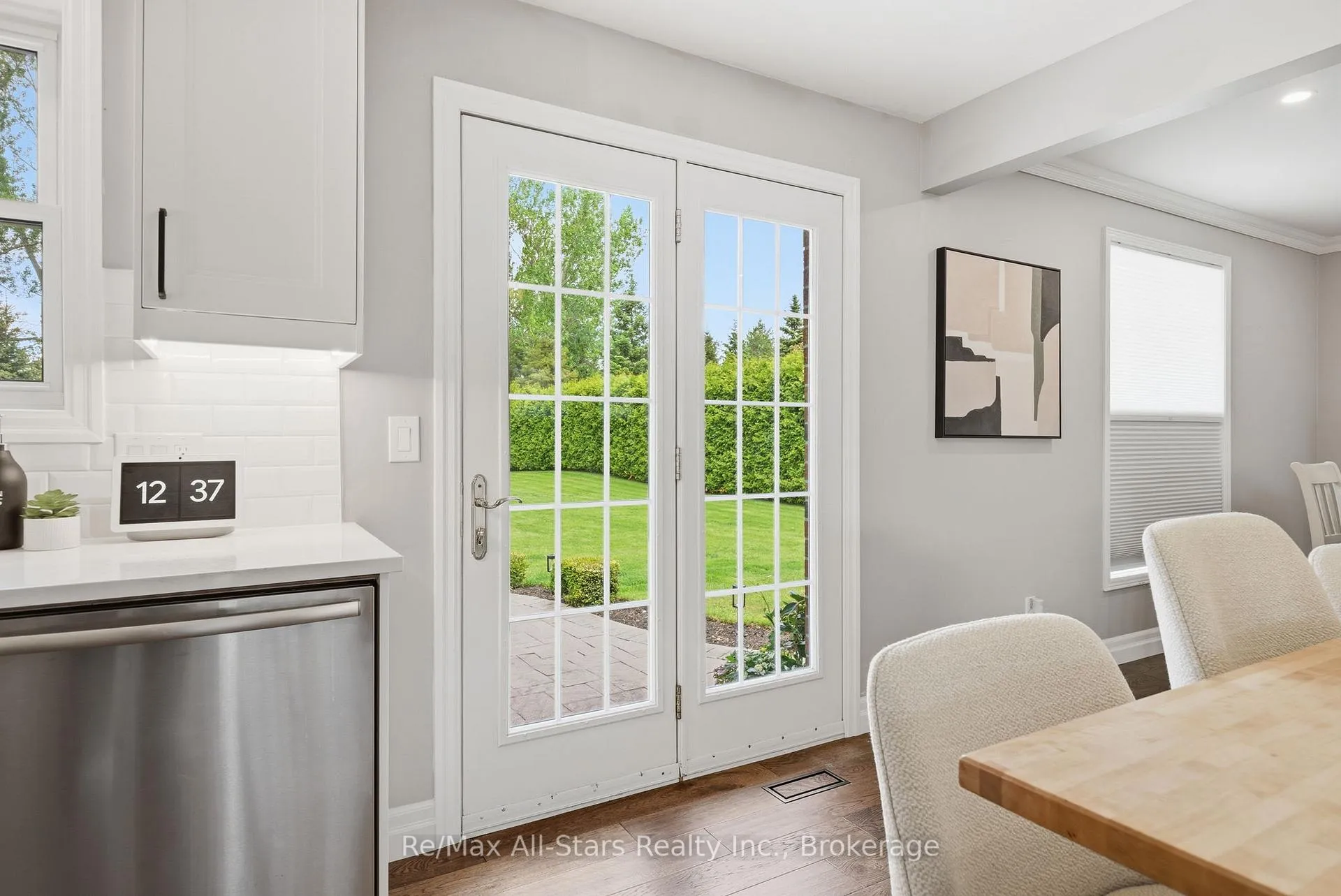 Photo 14 of 601 Alma Street, Scugog, Port Perry — HOMEH