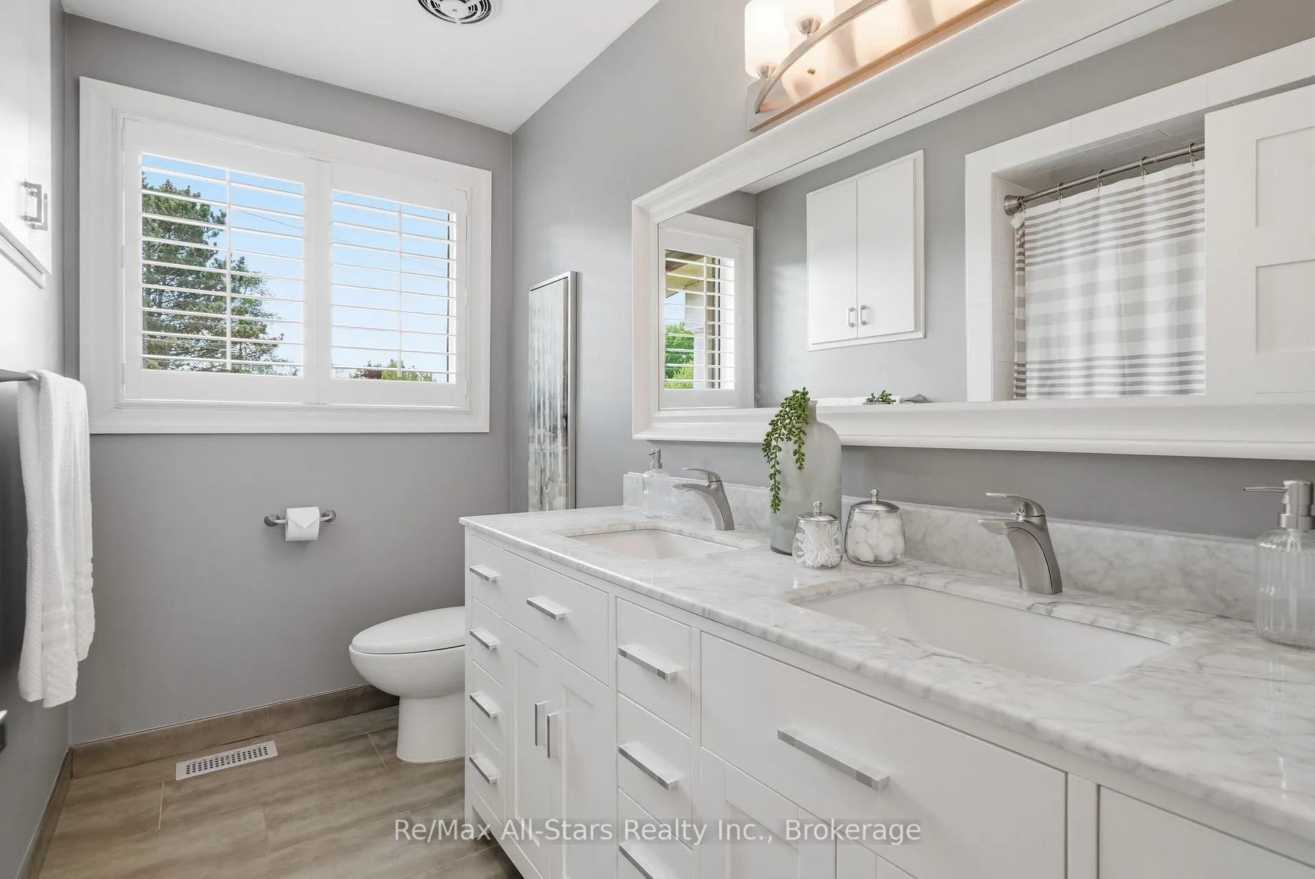 Photo 21 of 601 Alma Street, Scugog, Port Perry — HOMEH