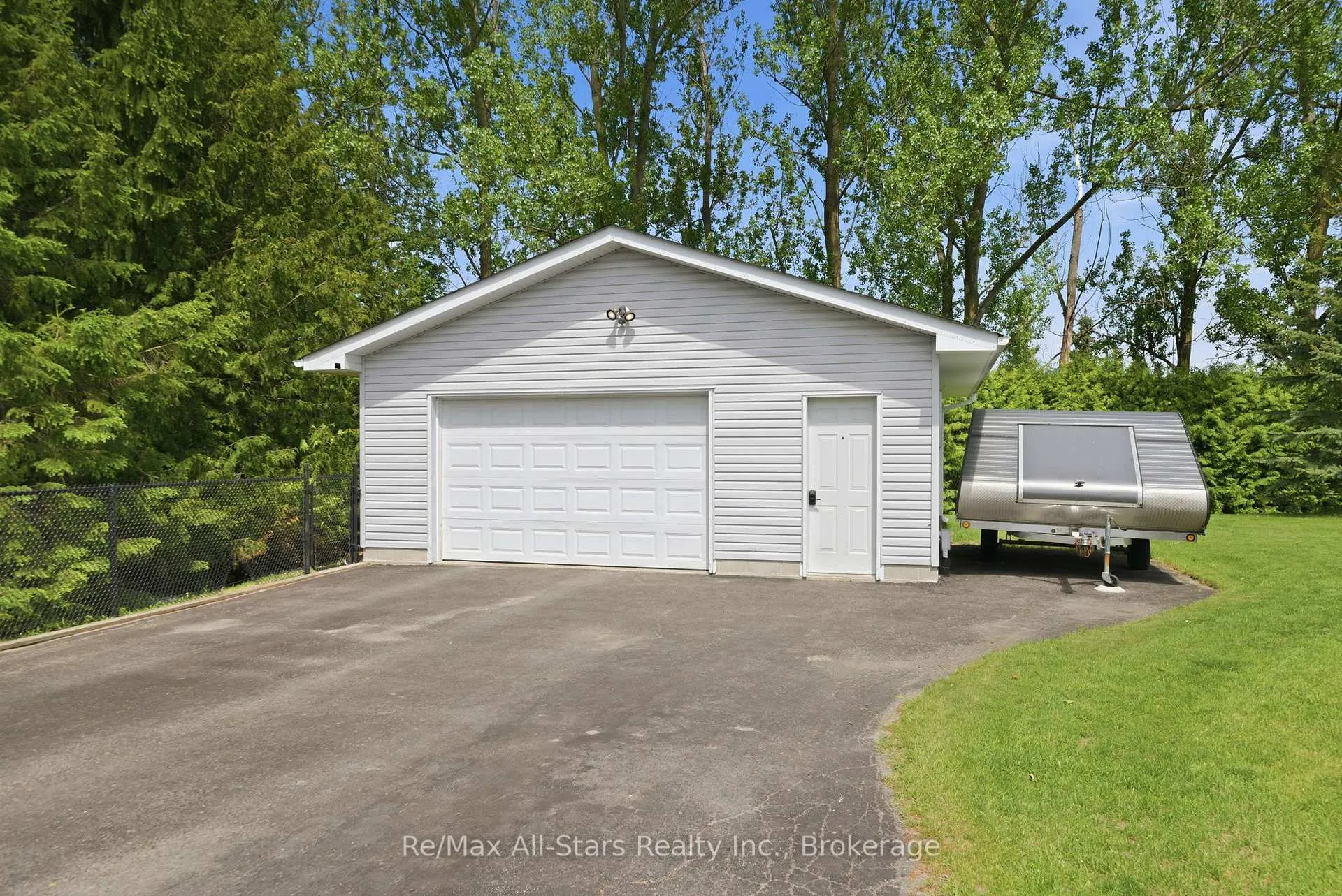 Photo 31 of 601 Alma Street, Scugog, Port Perry — HOMEH