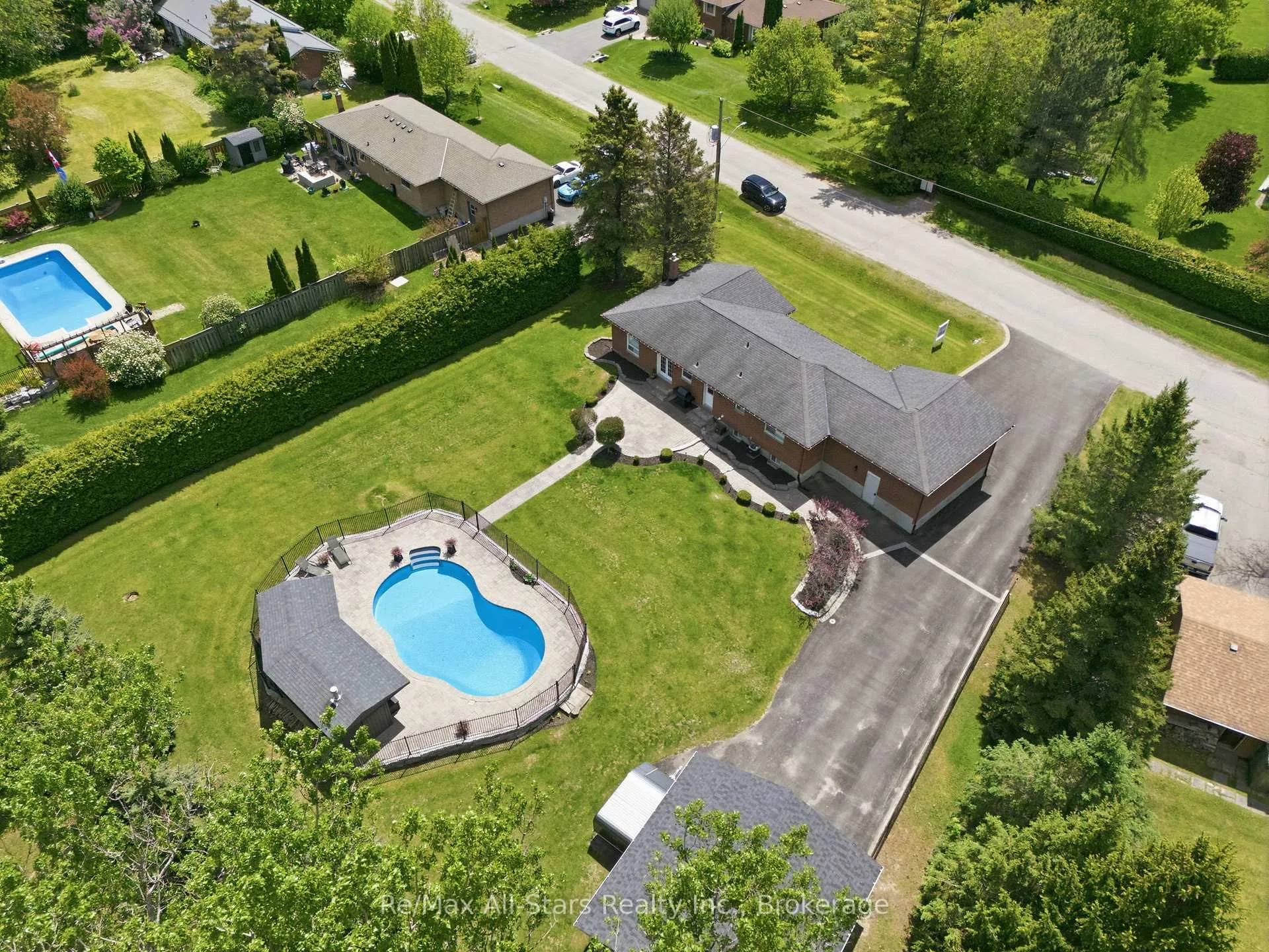 Photo 34 of 601 Alma Street, Scugog, Port Perry — HOMEH