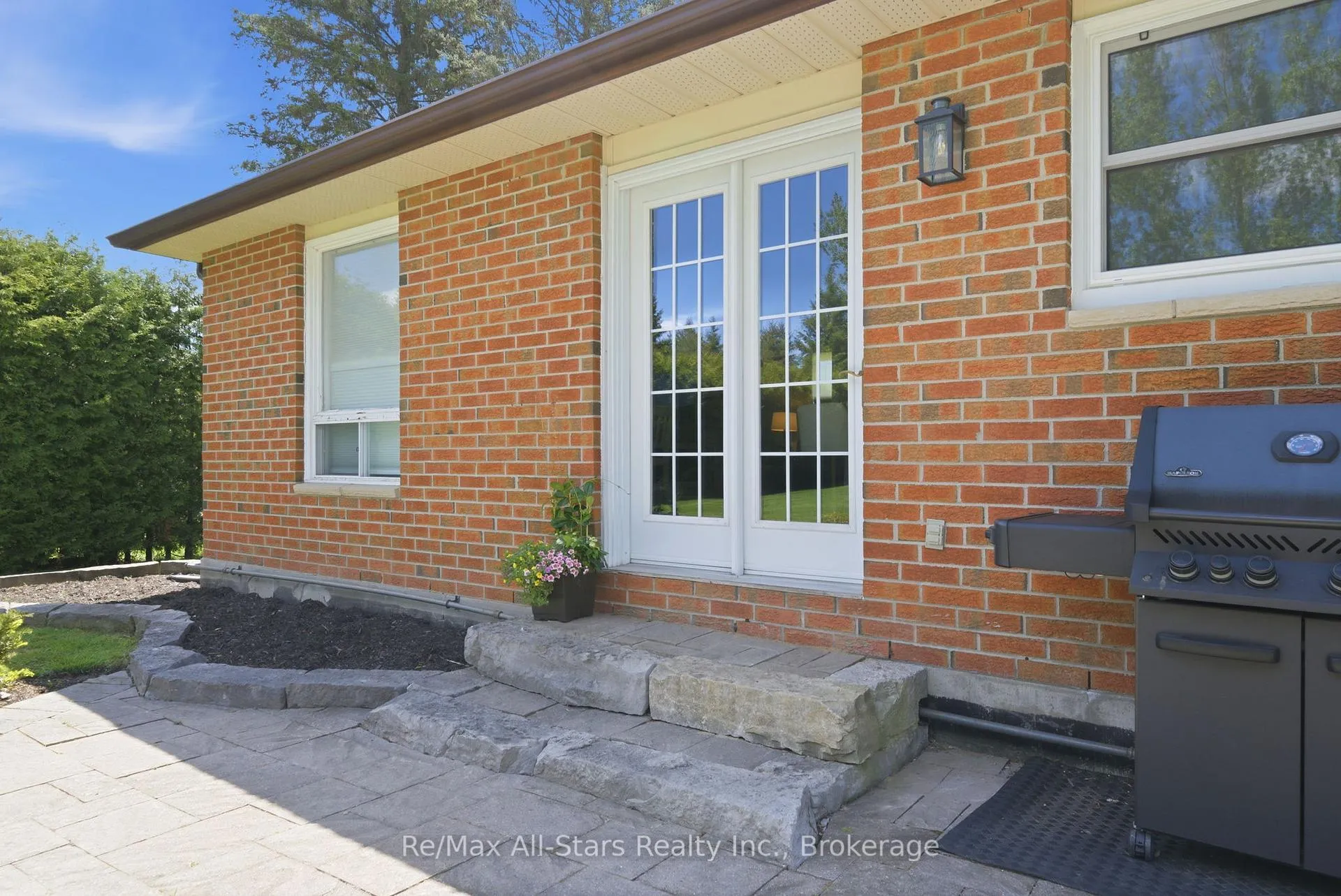 Photo 37 of 601 Alma Street, Scugog, Port Perry — HOMEH