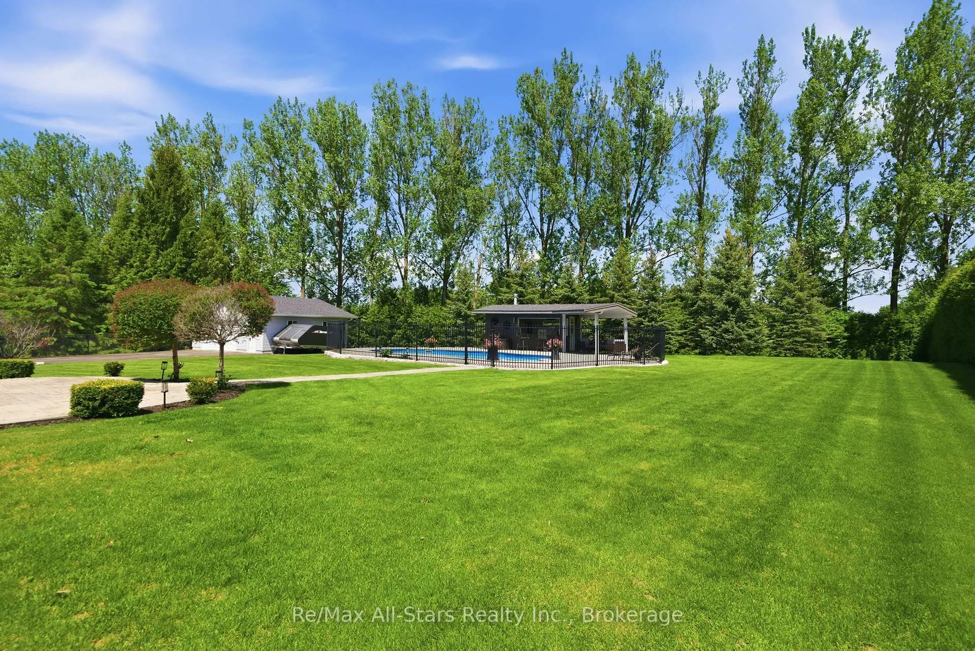 Photo 39 of 601 Alma Street, Scugog, Port Perry — HOMEH