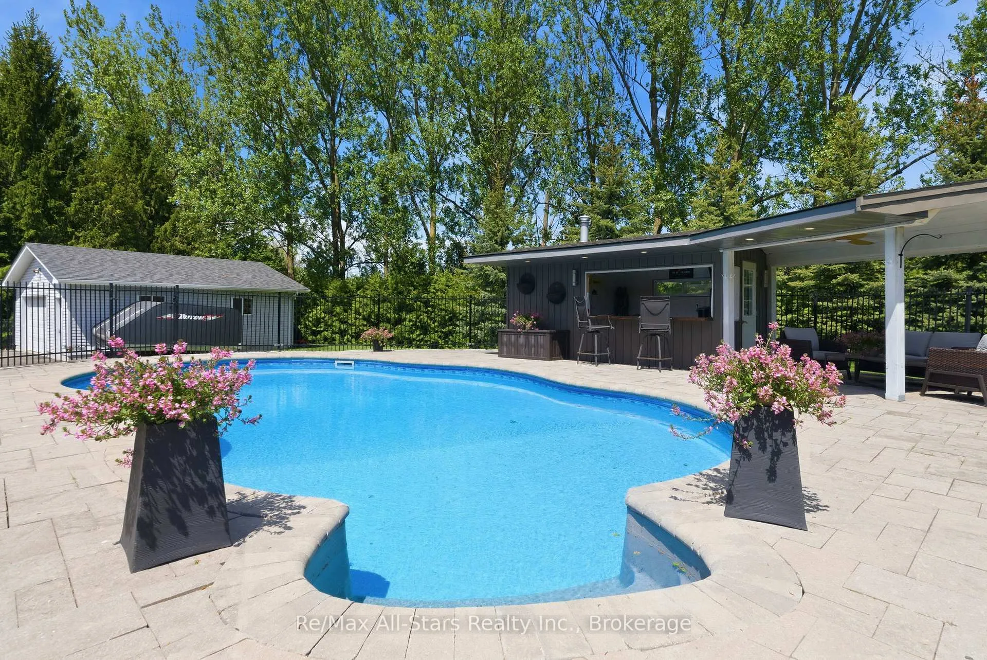 Photo 44 of 601 Alma Street, Scugog, Port Perry — HOMEH