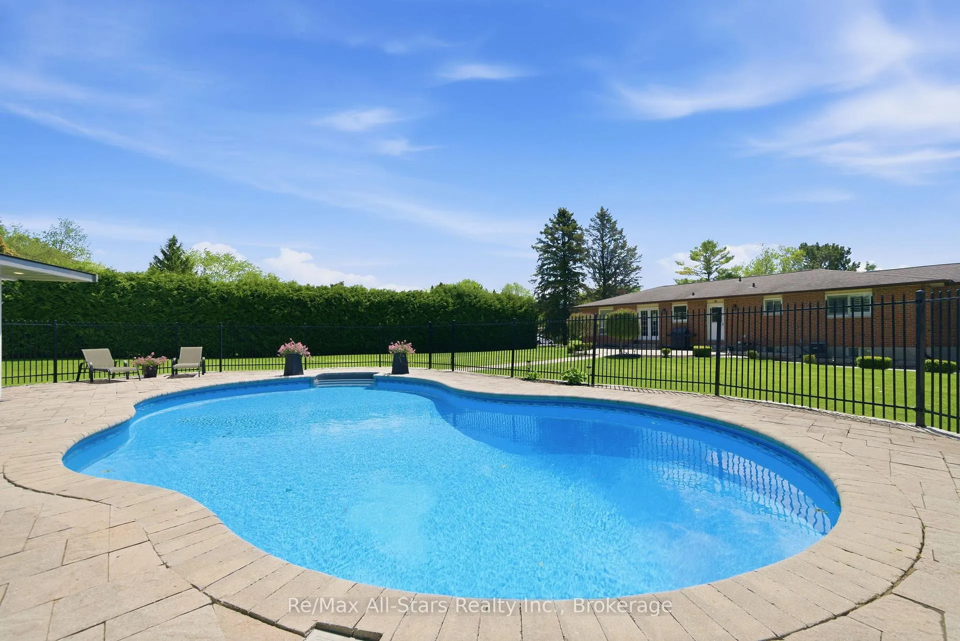 Photo 45 of 601 Alma Street, Scugog, Port Perry — HOMEH
