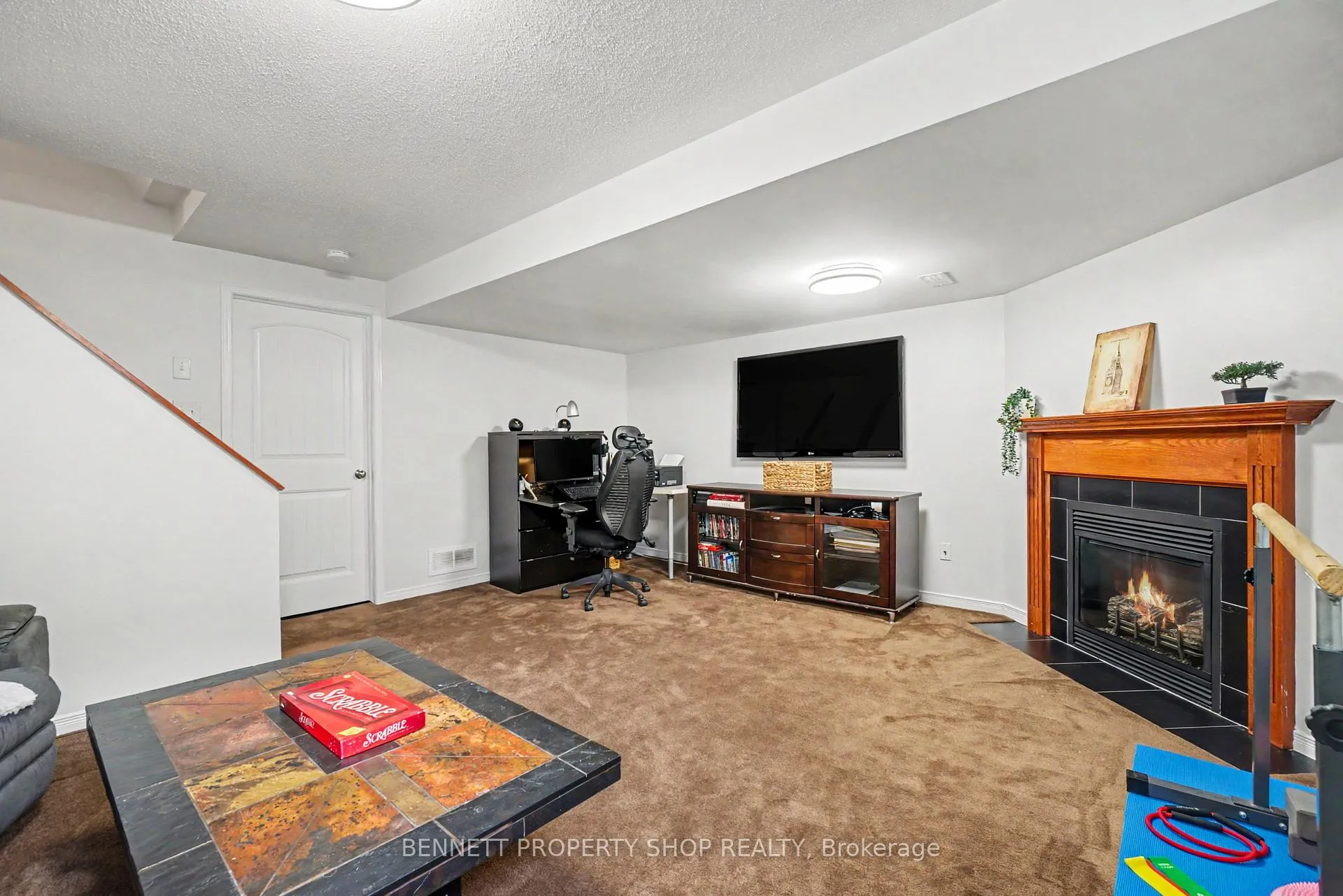 Photo 20 of 330 Laguna Street, Ottawa, Leitrim — HOMEH