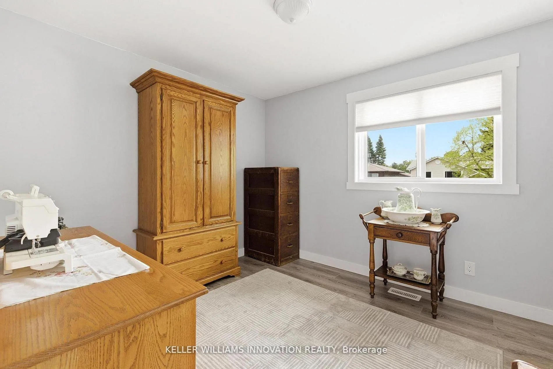 Photo 23 of 25 Greenock Drive, Kitchener — HOMEH